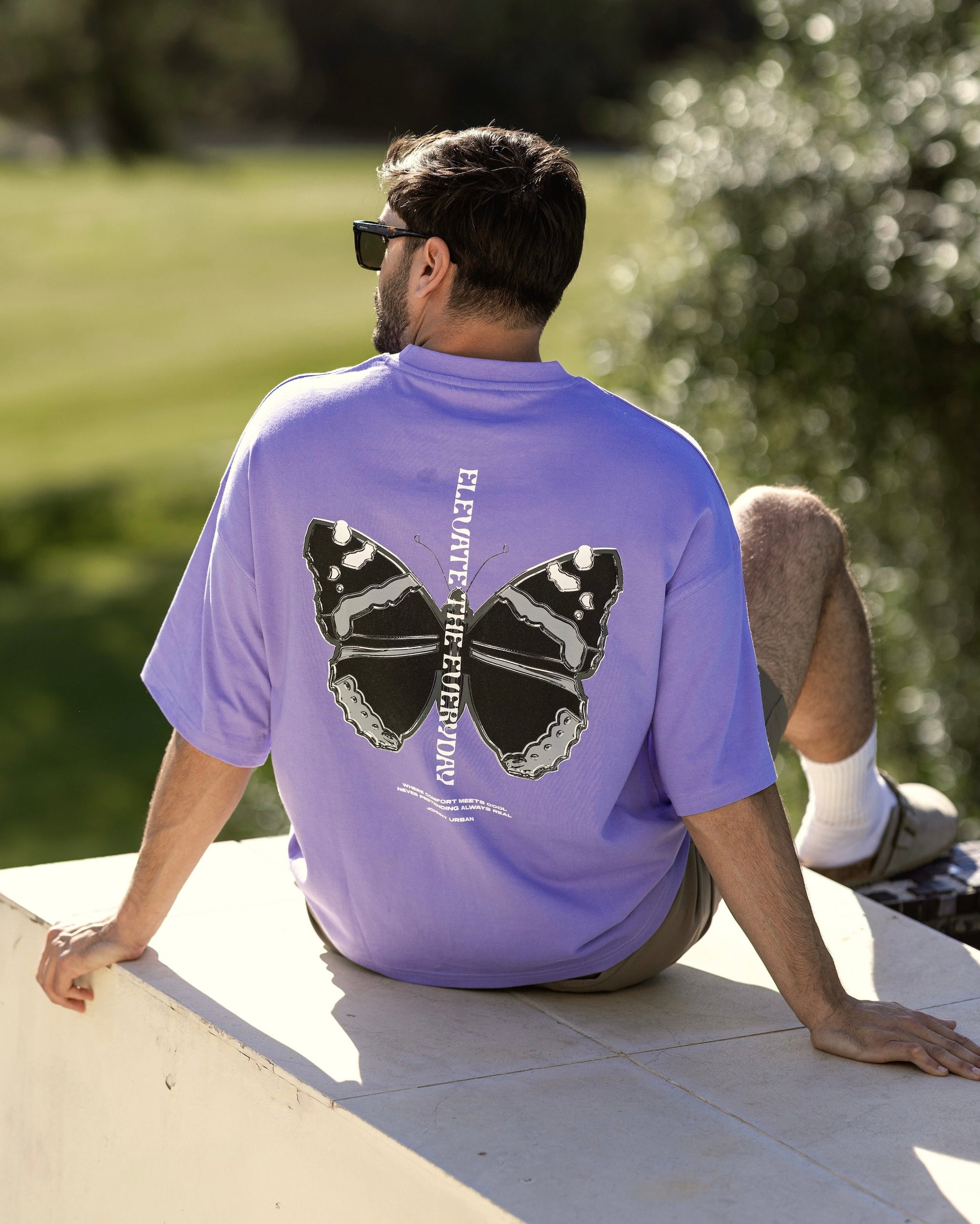 johnny-urban-t-shirt-sammy-chrome-butterfly-oversize-shirt-unisex image 4