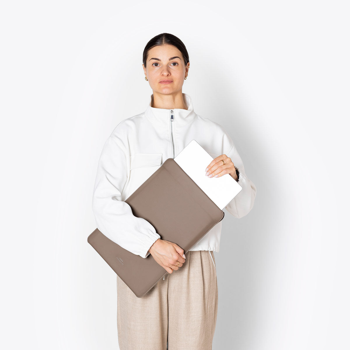ucon-acrobatics-sora-laptop-sleeve image 4