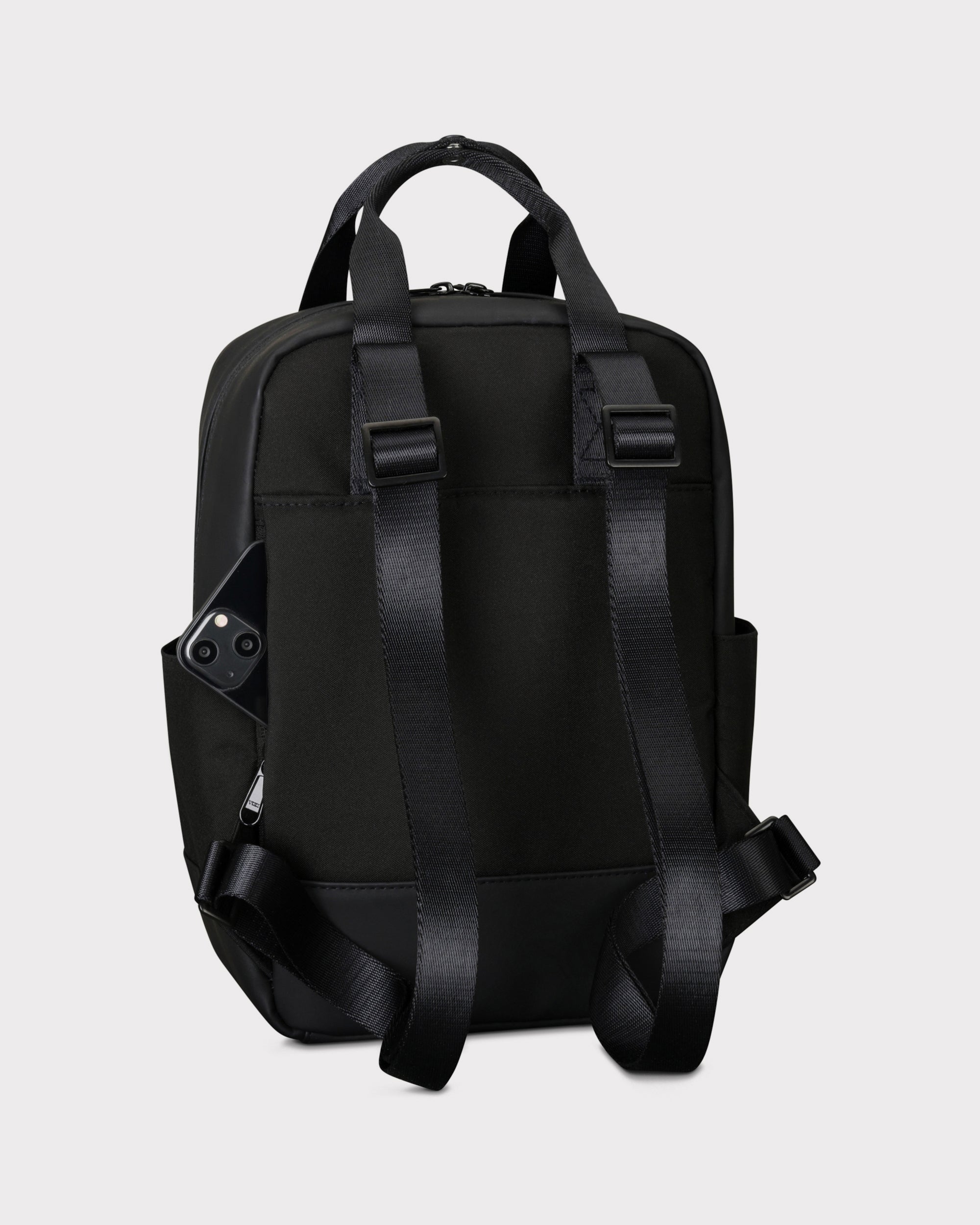 johnny-urban-jona-small-rucksack-7-l-eco image 4