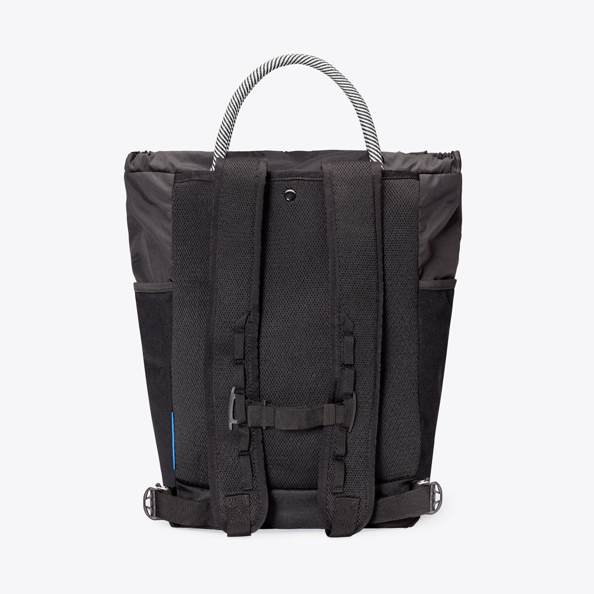 ucon-acrobatics-tristan-packable-rucksack image 2