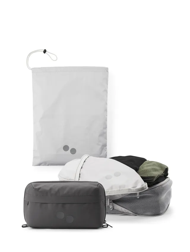 pinqponq-reise-set-washbag-komprik-l-smutsik-glacier-grey image 1