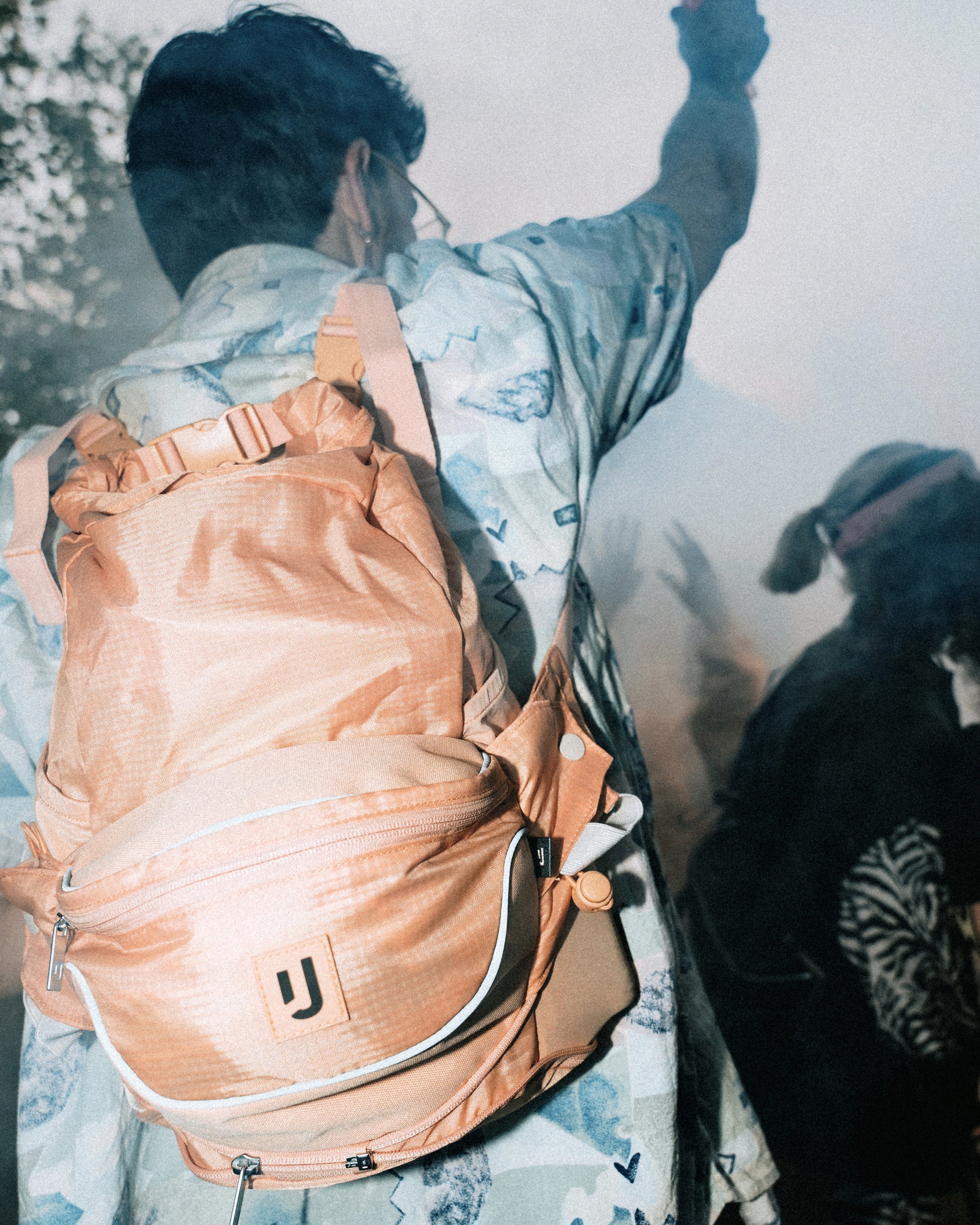 johnny-urban-2in1-bauchtasche-jimmy-festival-hip-bag-rucksack image 2