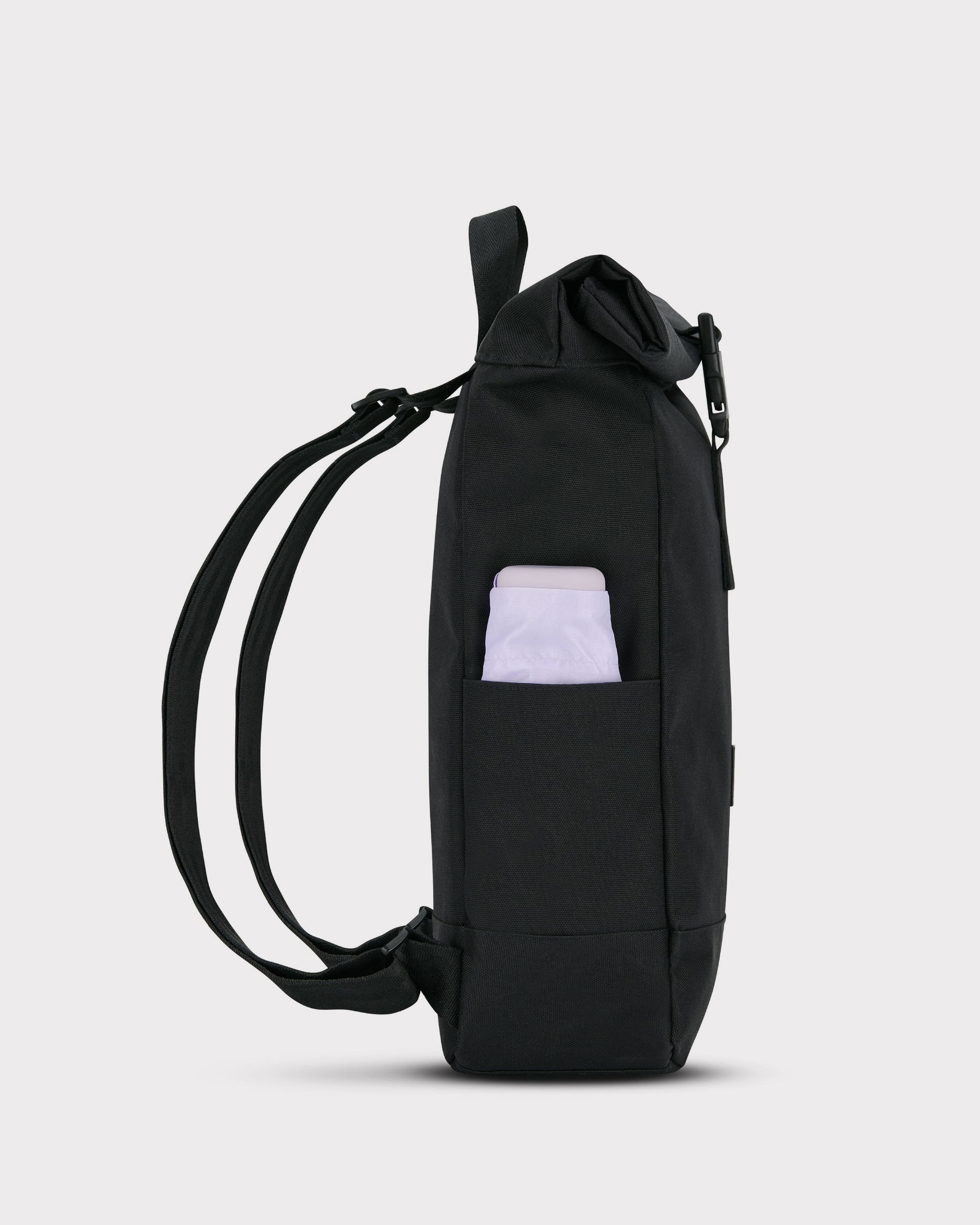 johnny-urban-robin-small-rolltop-rucksack-9-5-11-5-liter-f-r-12-zoll-laptop image 6