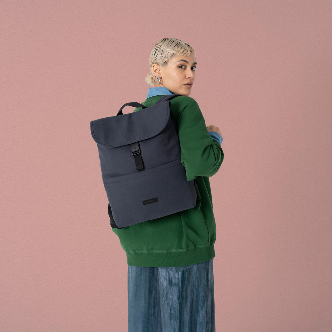 ucon-acrobatics-mion-flat-top-backpack-schlanker-alltags-rucksack image 2