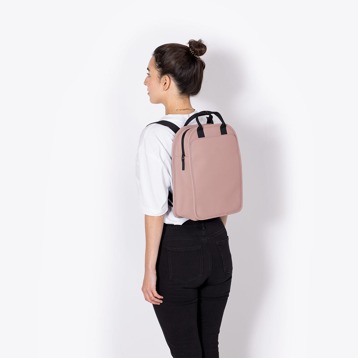 ucon-acrobatics-alison-backpack-lotus-series-lederalternative image 8