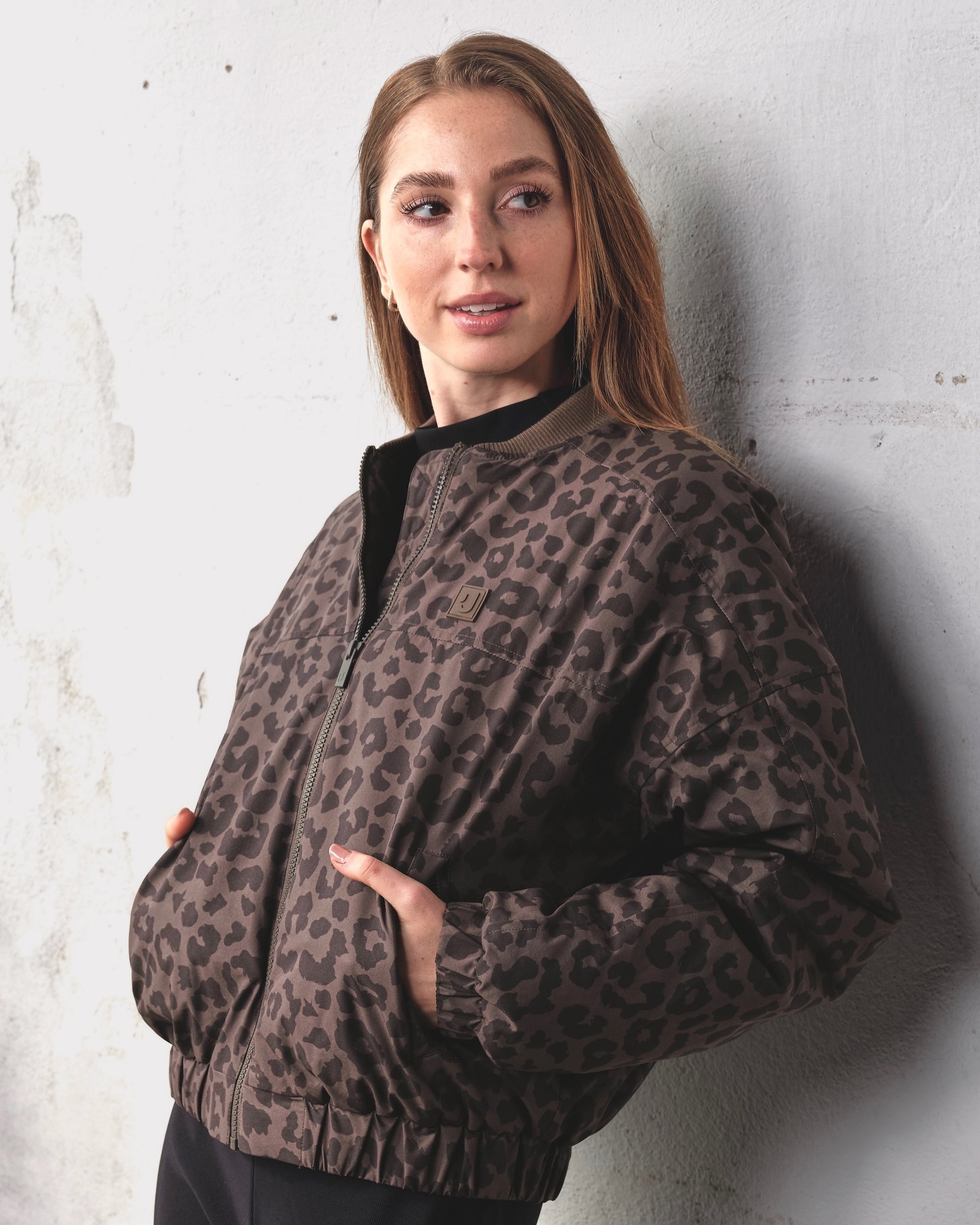 johnny-urban-sienna-cropped-bomberjacke-damen-bergangsjacke-gef-ttert image 3