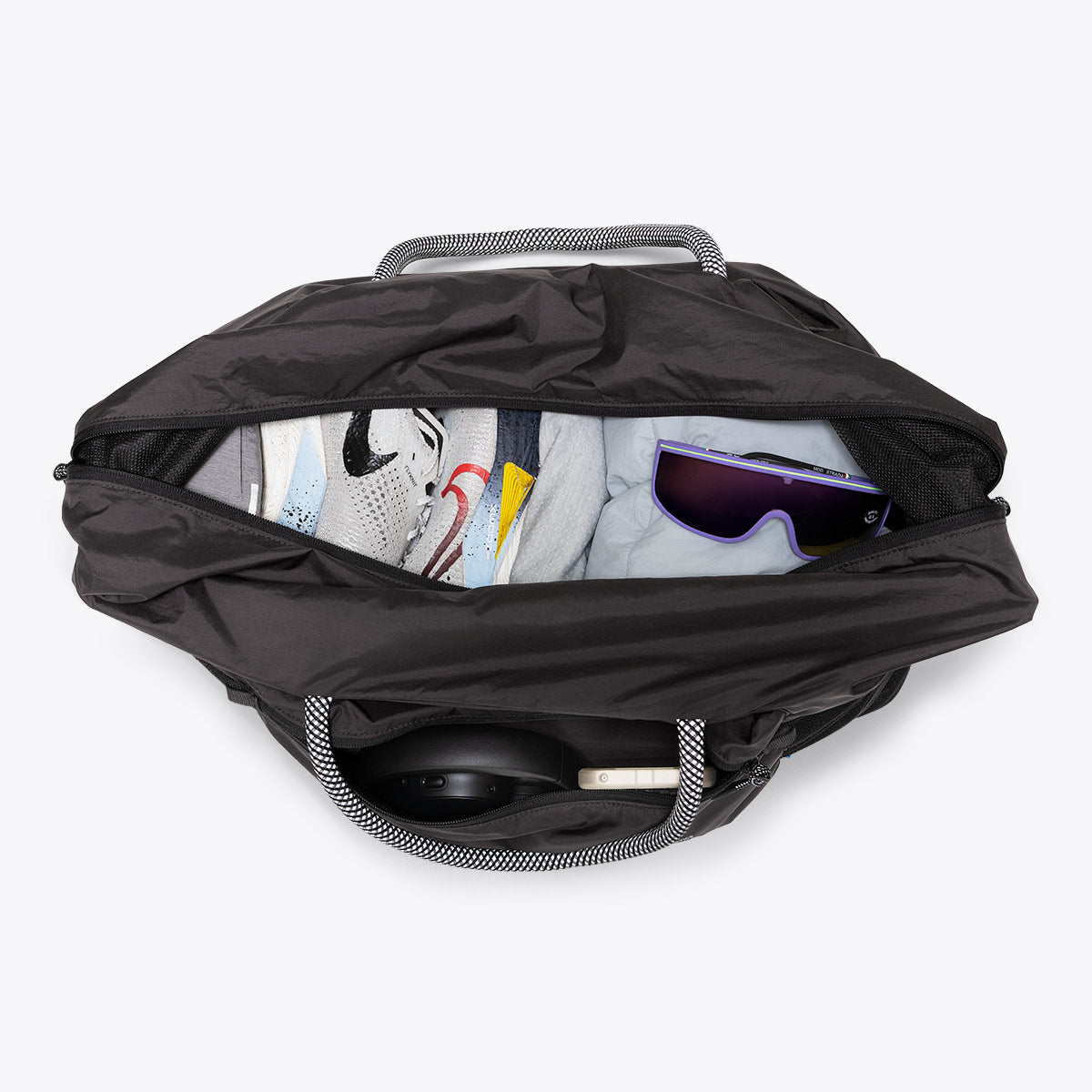 ucon-acrobatics-leander-packable-weekender-bag image 5
