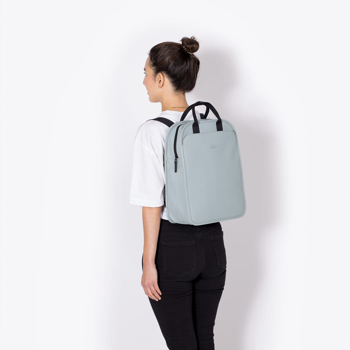 ucon-acrobatics-alison-backpack-lotus-series-rucksack image 4
