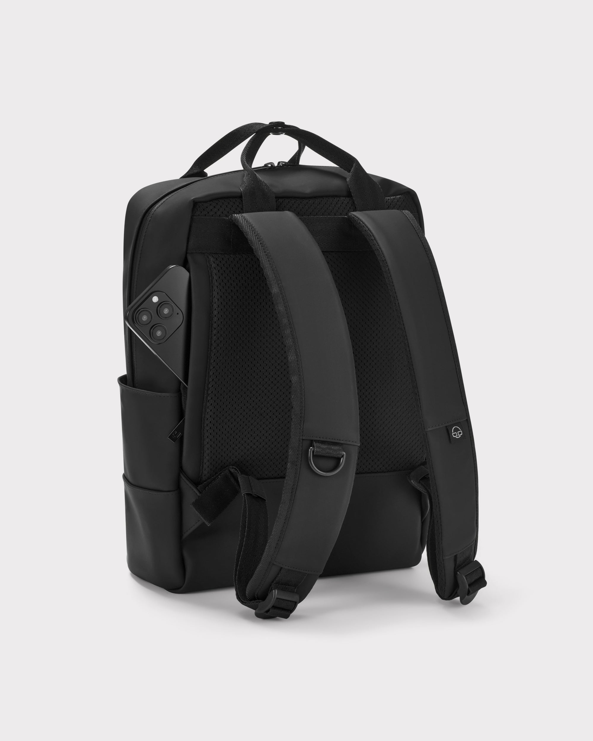 johnny-urban-rucksack-hailey-minimalistischer-laptop-rucksack-bis-14-zoll-3 image 4