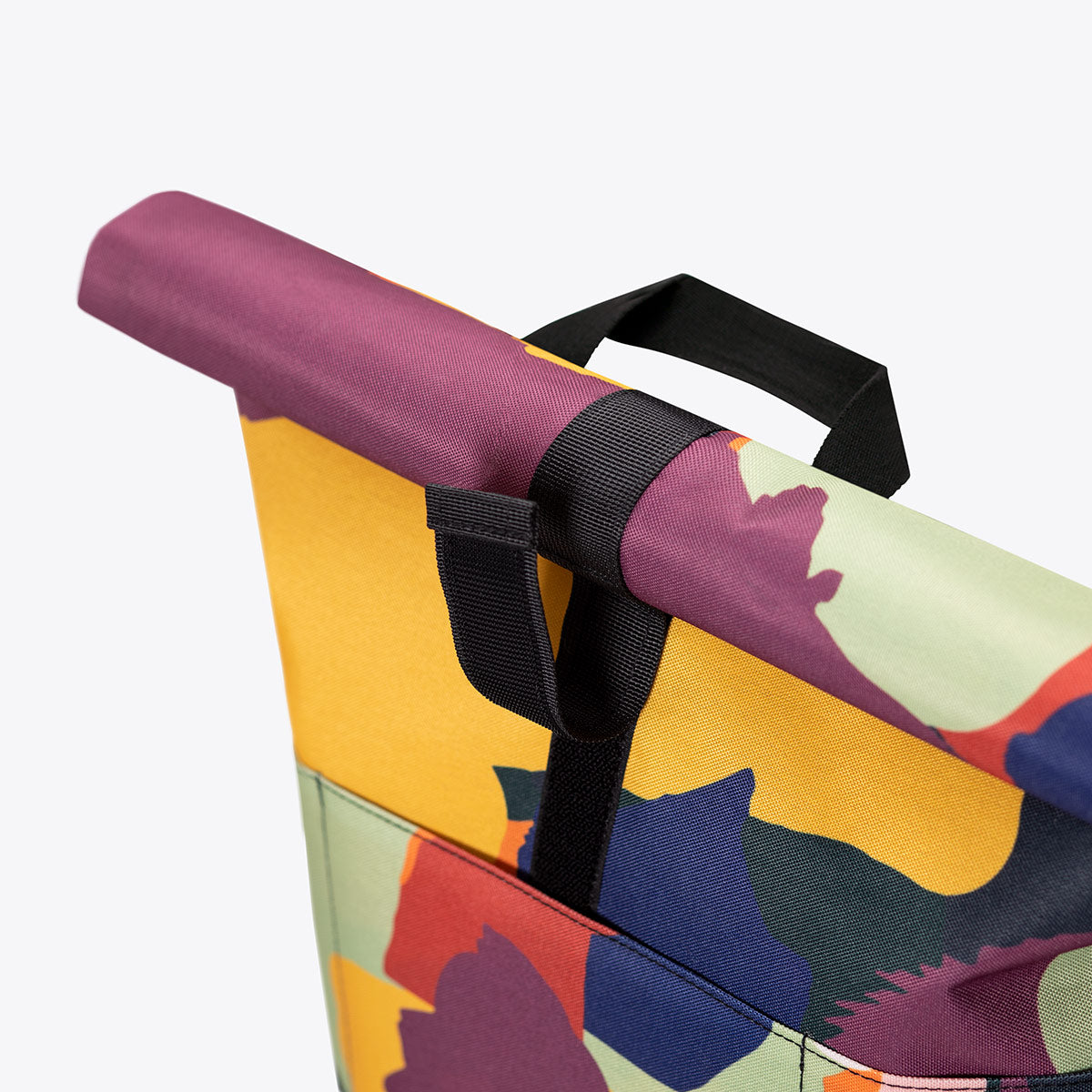 ucon-acrobatics-hajo-roll-top-rucksack-leif-podhajsky-edition image 4