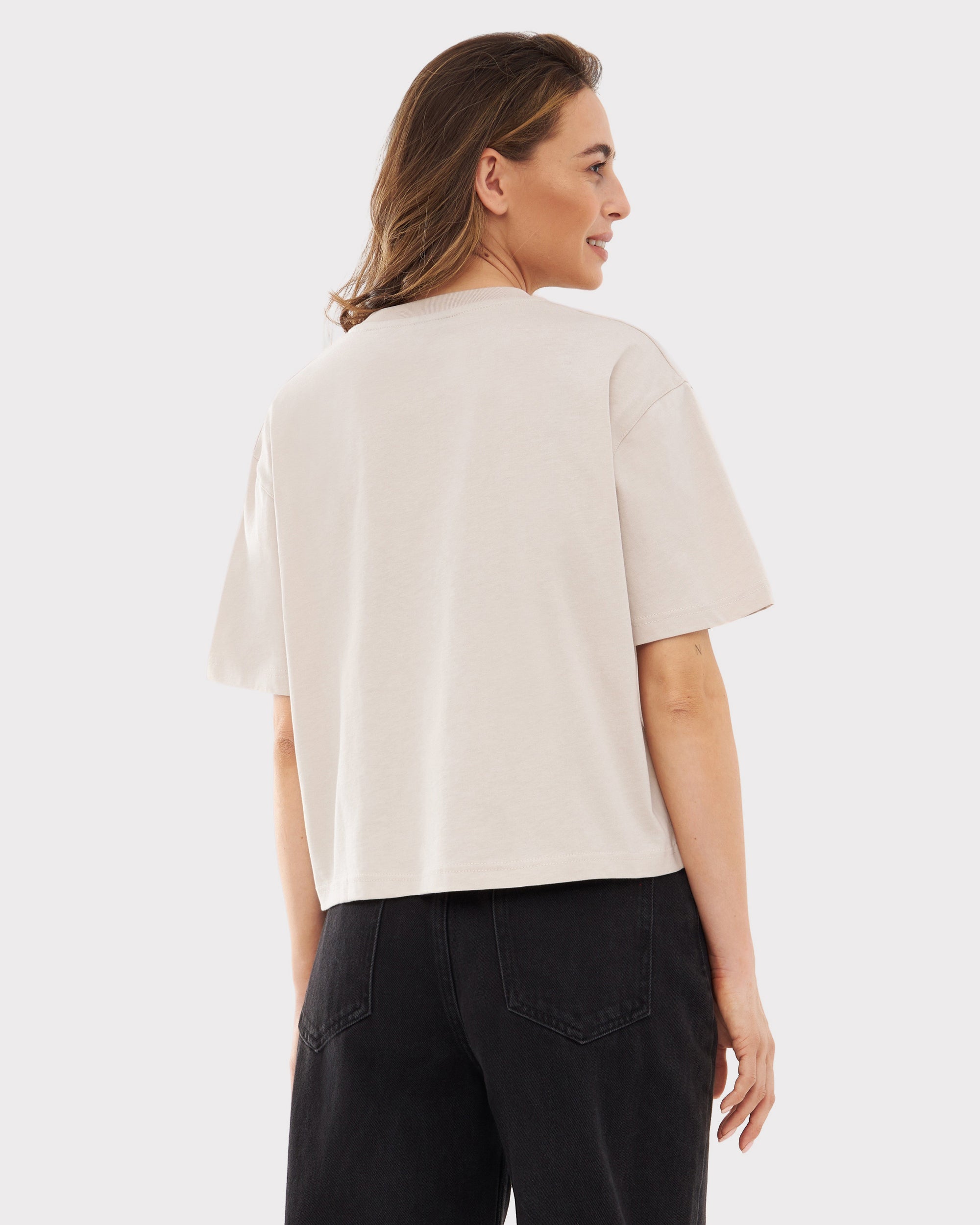 johnny-urban-cropped-t-shirt-zoey-oversize-crop-top-damen image 2