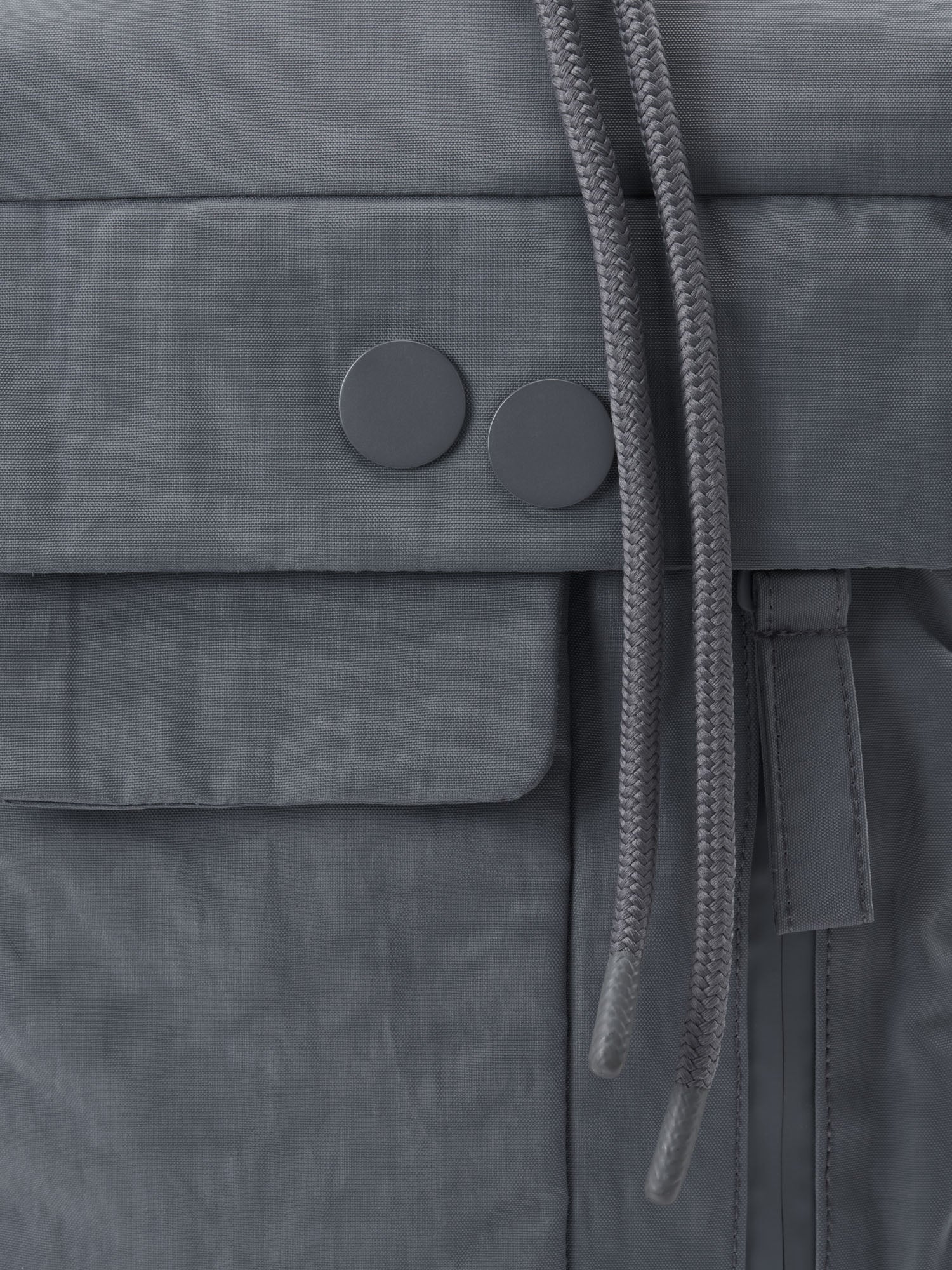 pinqponq-blok-medium-rucksack-crinkle-grey image 7