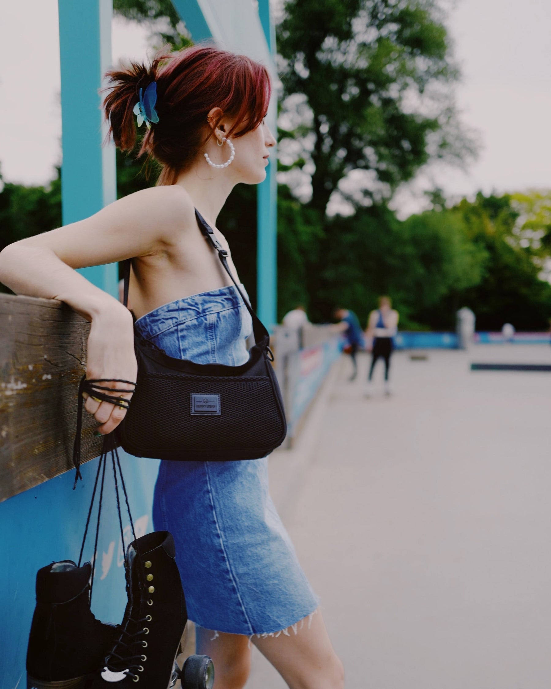 johnny-urban-handtasche-maddy-kleine-schultertasche-2 image 2
