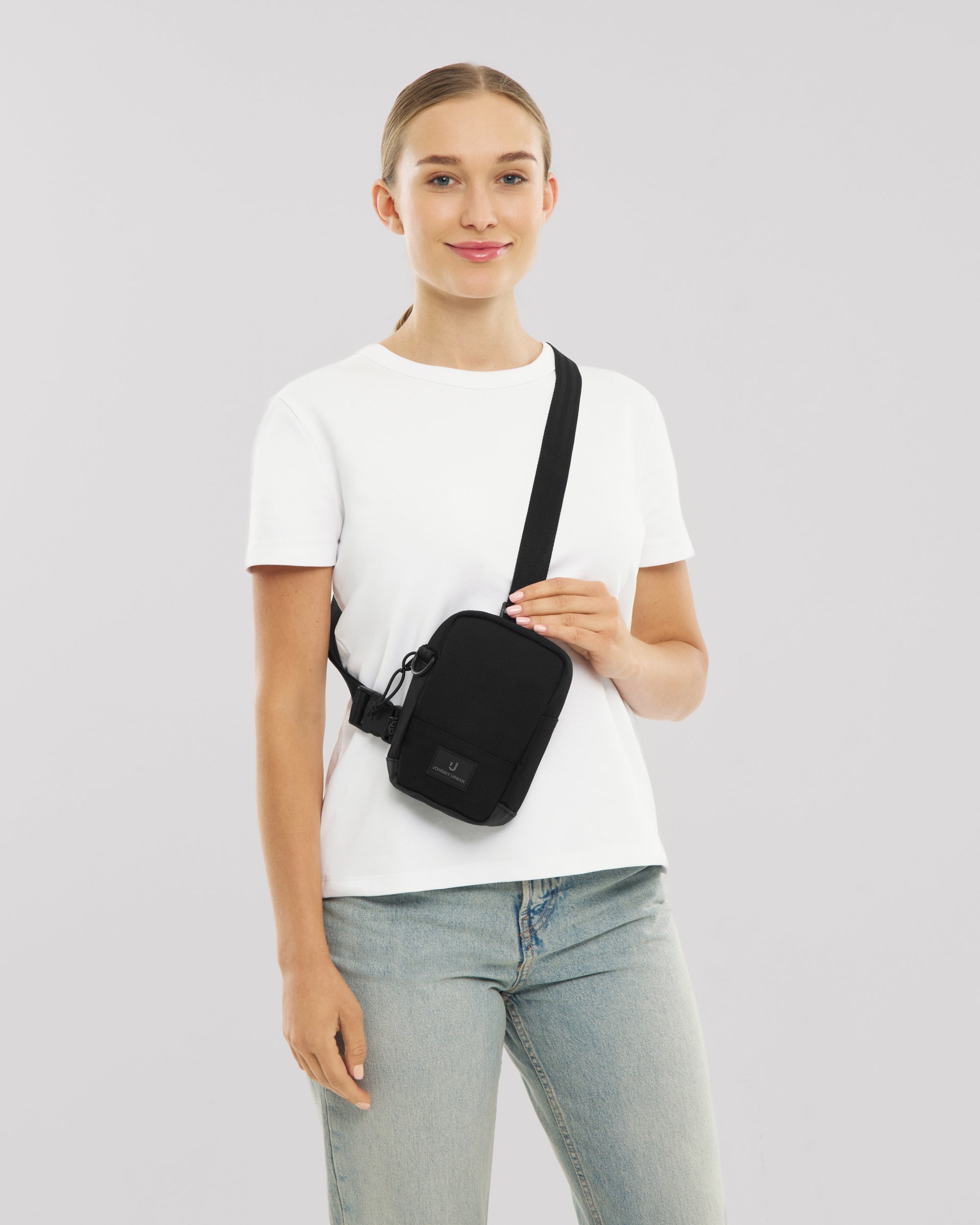 johnny-urban-front-pack-arthur-crossbody image 3