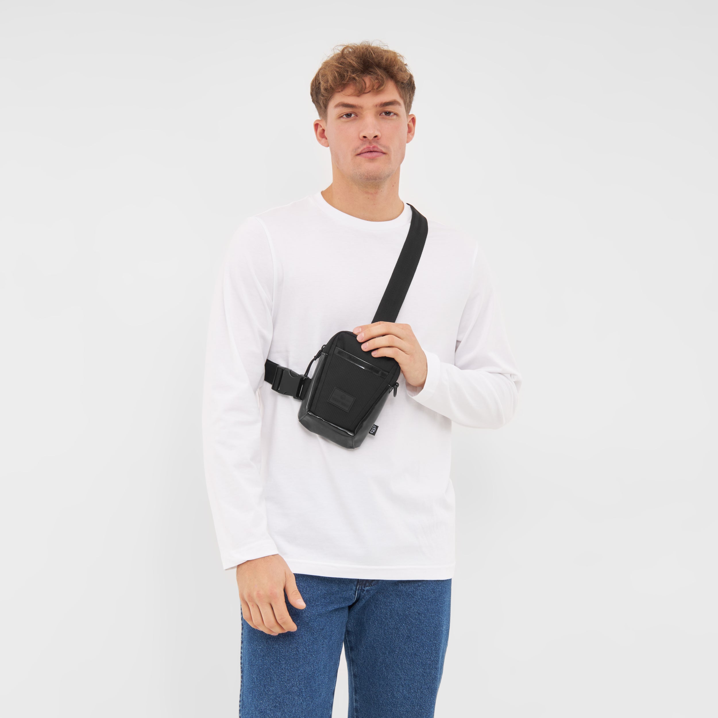johnny-urban-umh-ngetasche-lex-crossbody-bag-handytasche image 3
