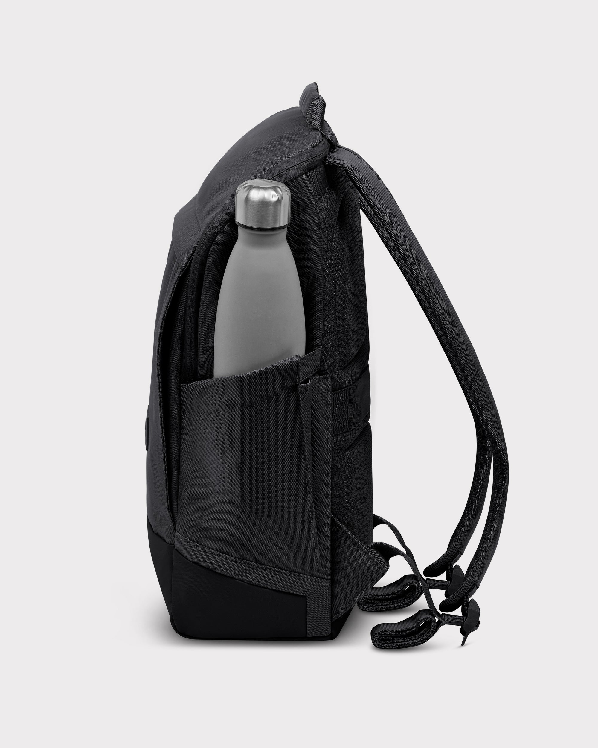 johnny-urban-business-rucksack-finn-medium-laptop-16-zoll image 6