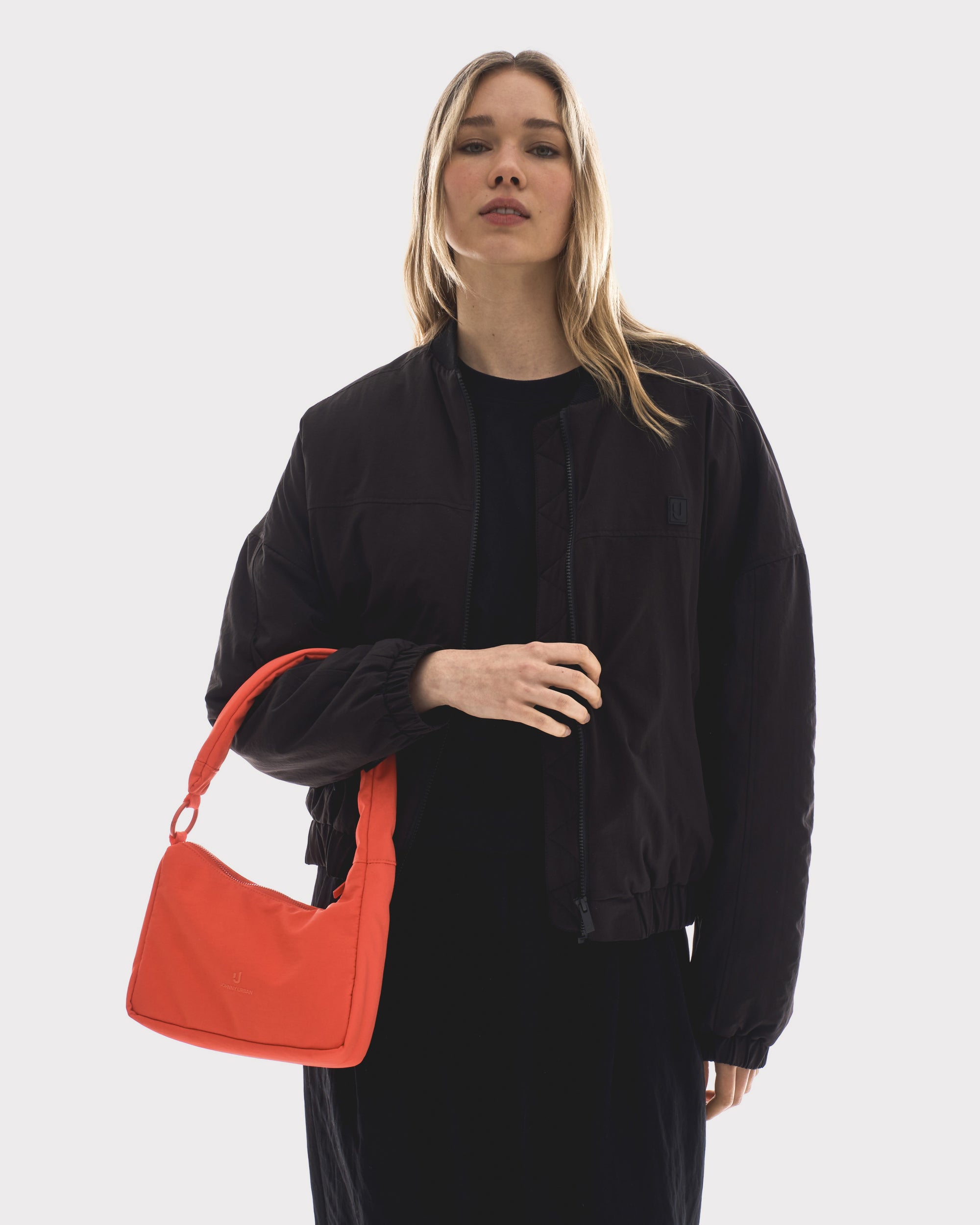 johnny-urban-handtasche-isa-crossbody-bag-f-r-city image 8