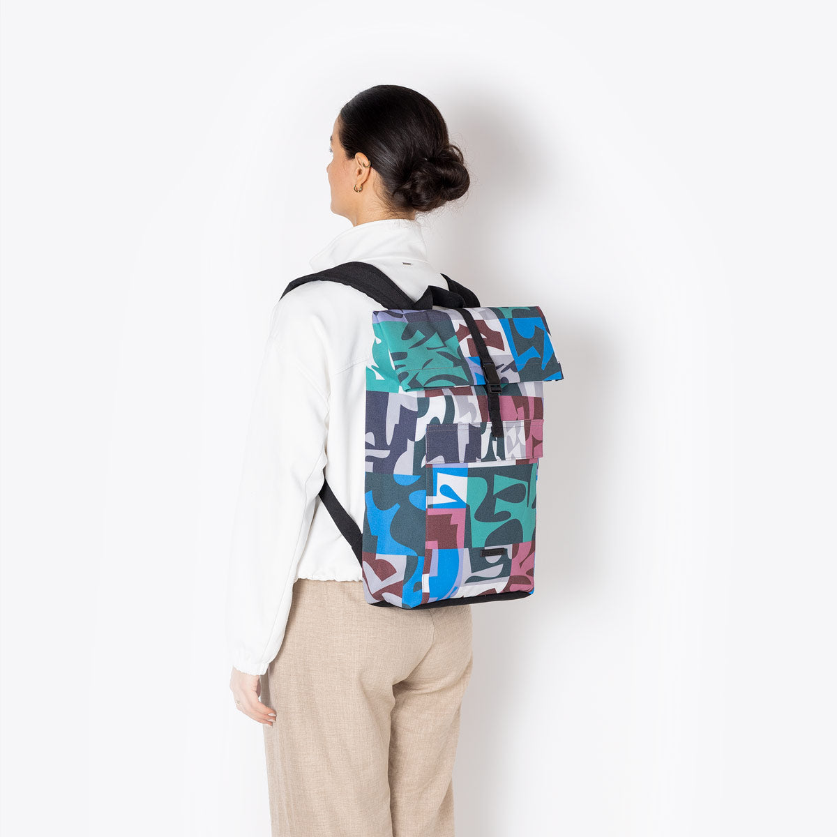 ucon-acrobatics-jannik-roll-top-backpack-phantom-series image 4
