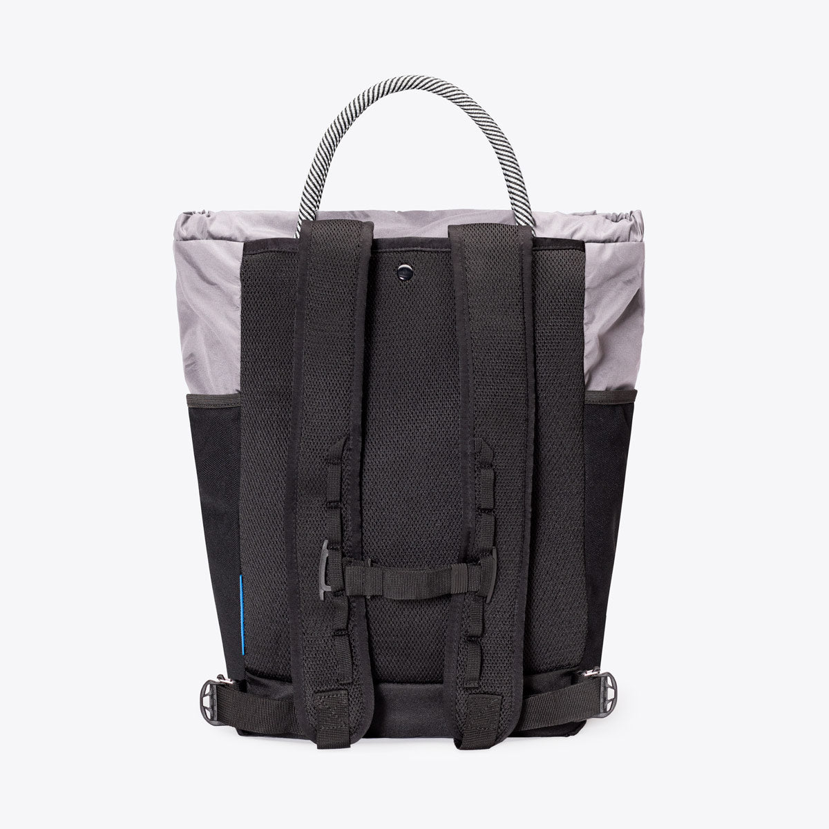 ucon-acrobatics-tristan-packable-rucksack image 6