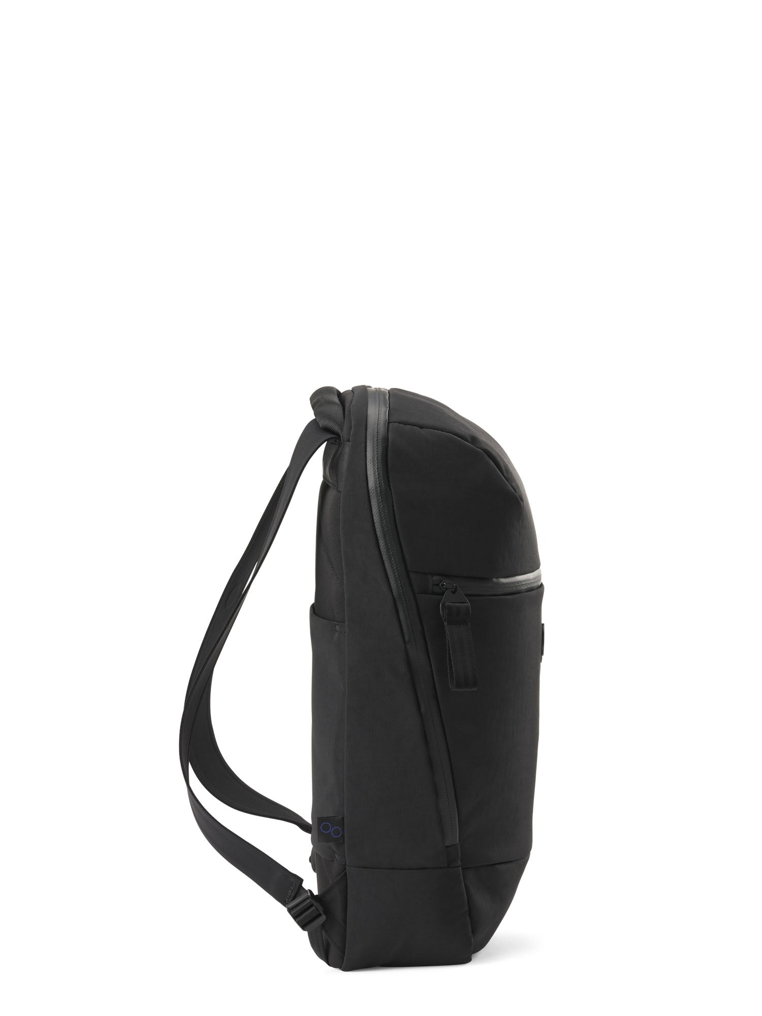 pinqponq-kontor-business-tagesrucksack-16l-crinkle-black image 4
