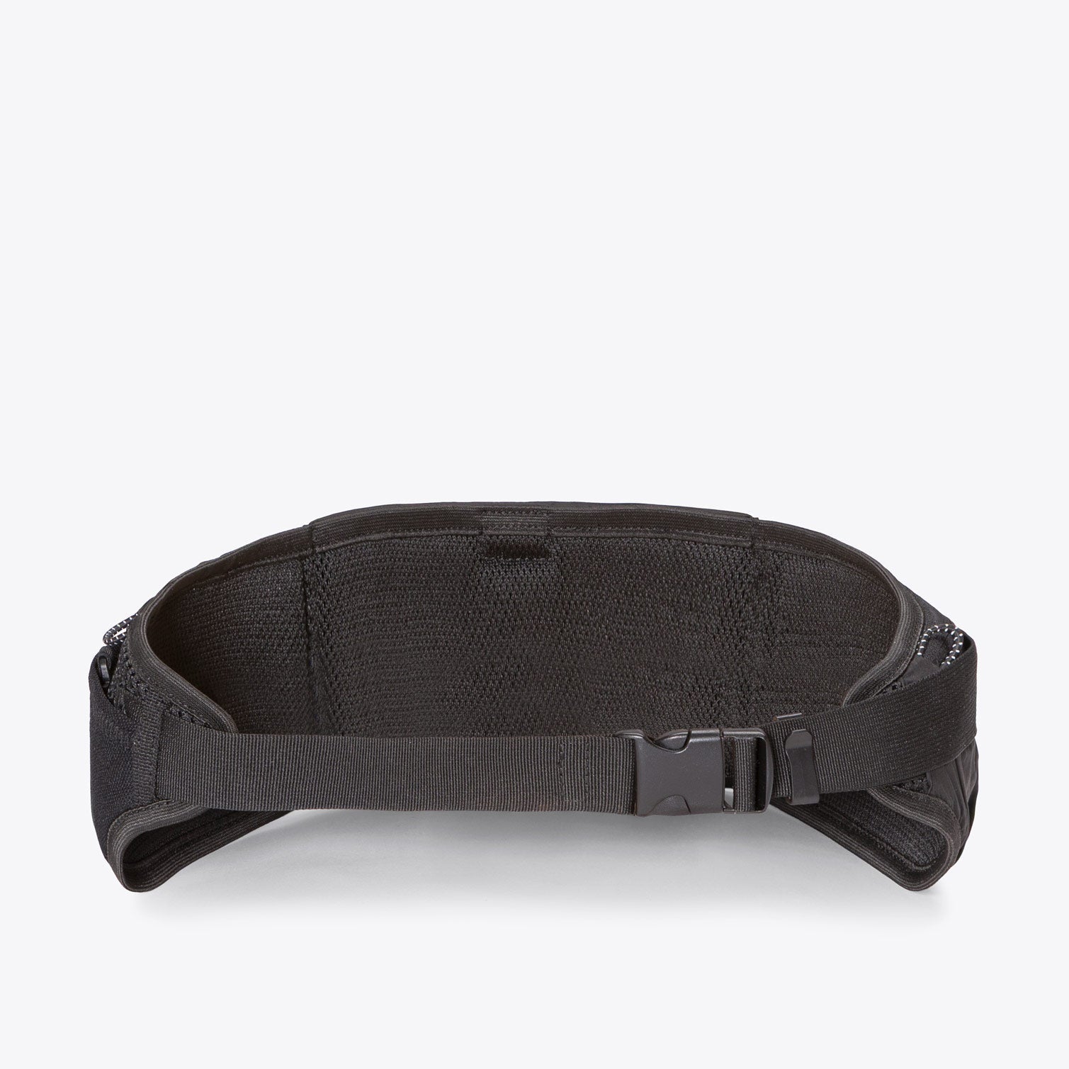ucon-acrobatics-alrik-belt-bag-air-series-crossbody image 3