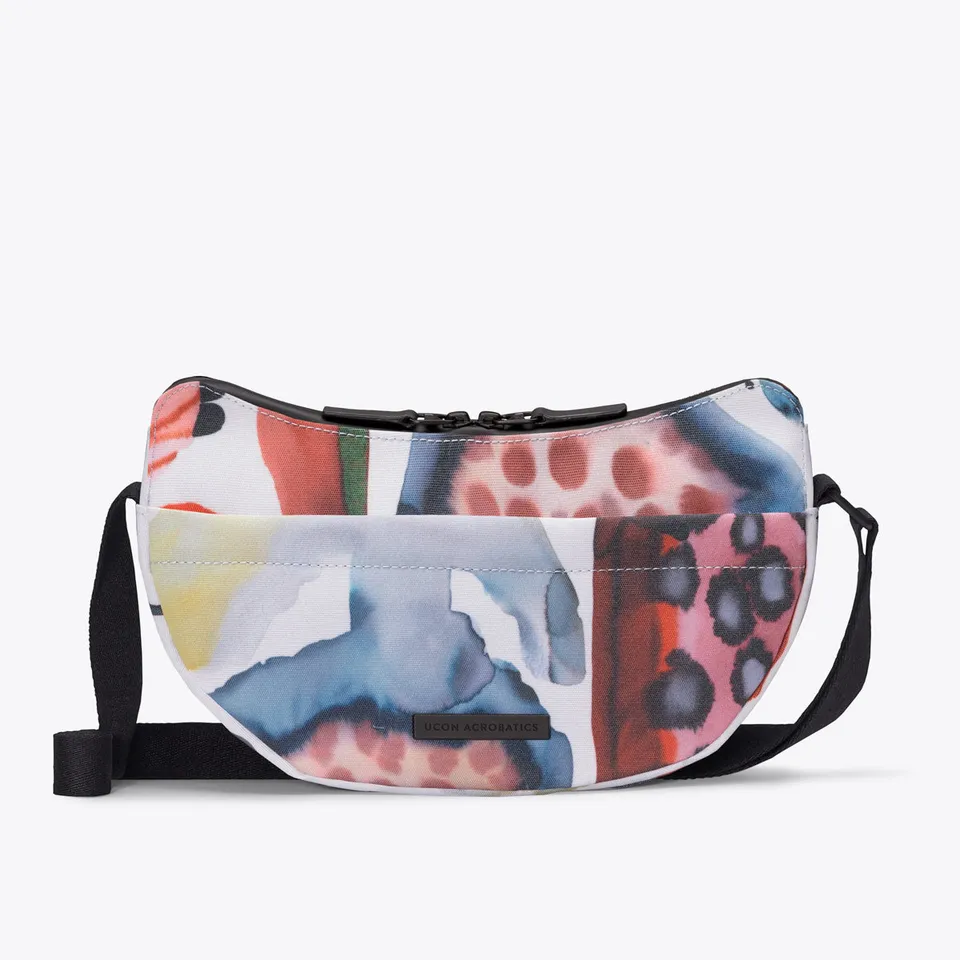 ucon-acrobatics-alva-bag-emma-larsson-reflektierend image 1
