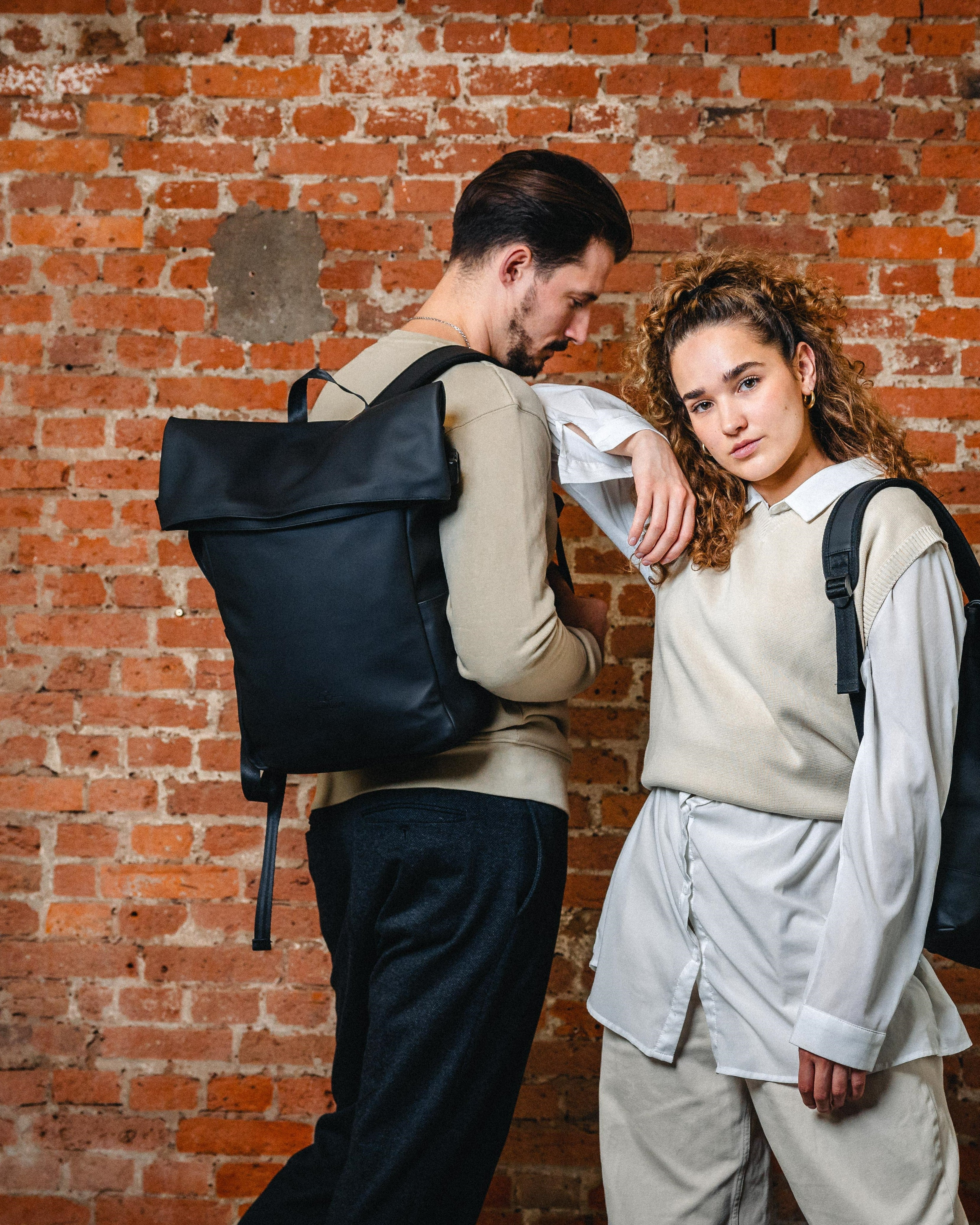 johnny-urban-henry-rolltop-rucksack-15-6-zoll image 2
