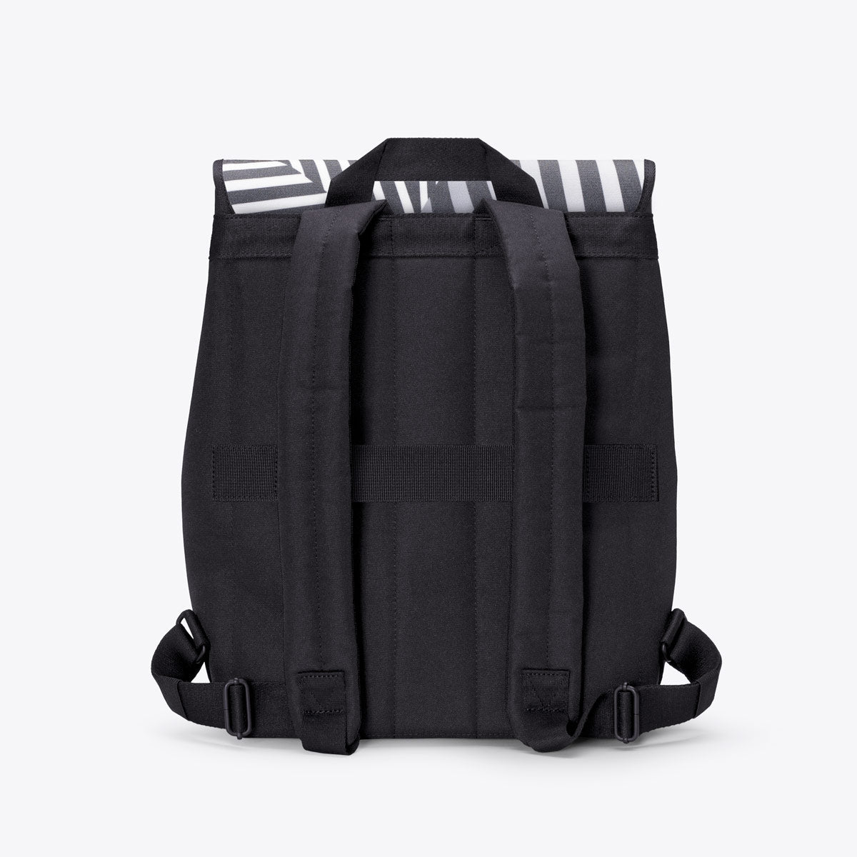 ucon-acrobatics-mion-flat-top-backpack-phantom-series-fons-hickmann-reflective image 4