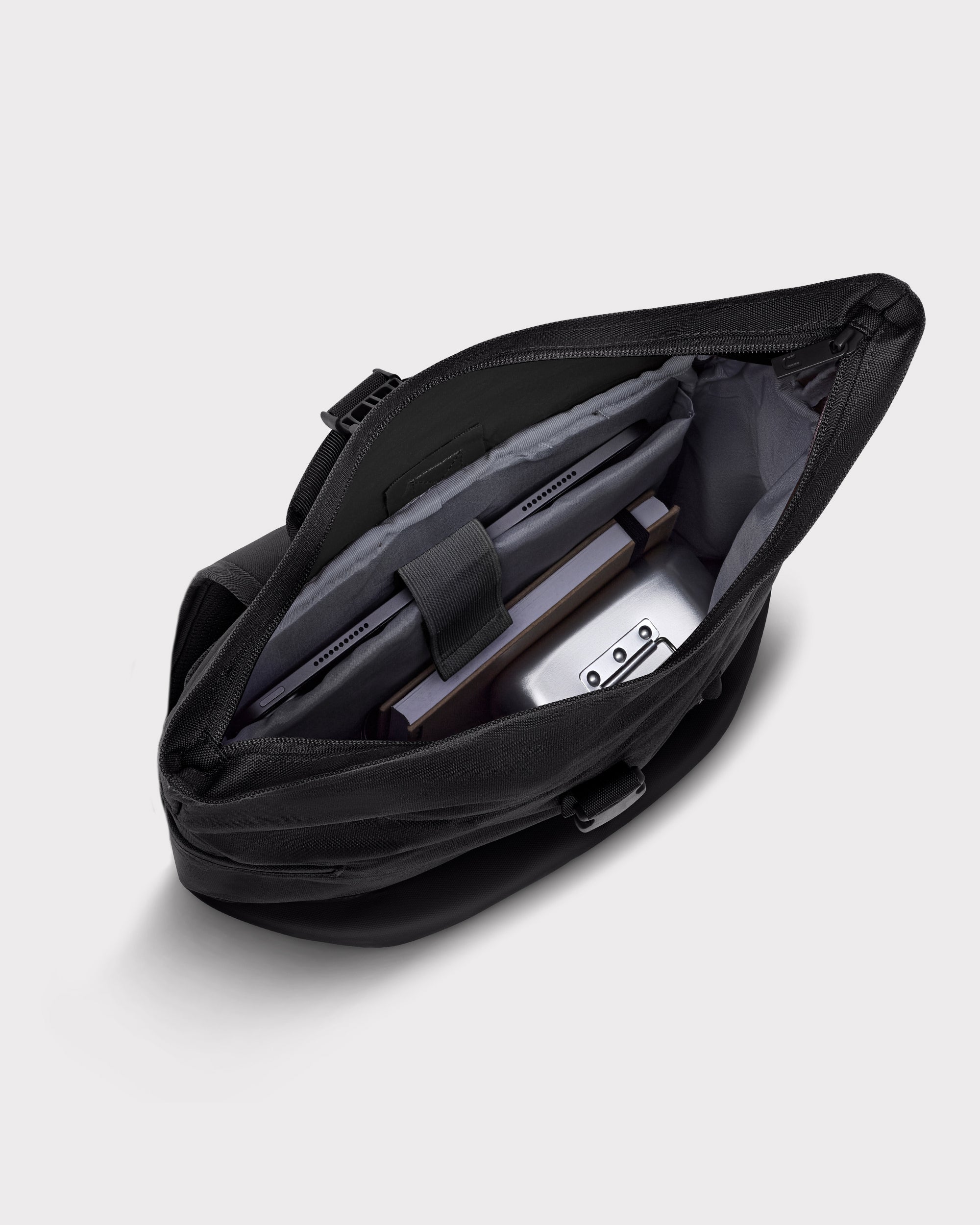 johnny-urban-luca-small-rolltop-rucksack-eco-series image 6