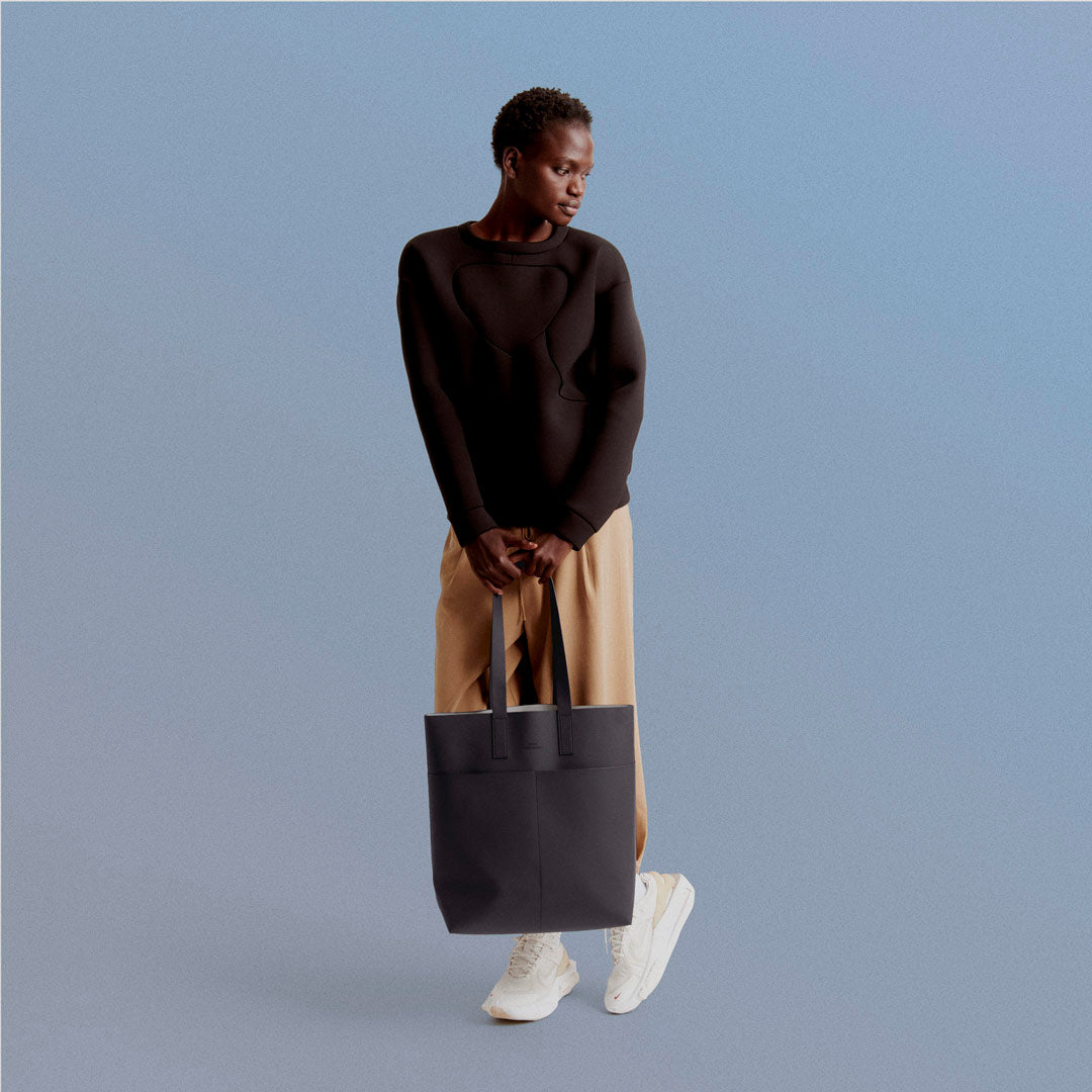 ucon-acrobatics-noah-tote-bag-lotus-series-kratzfeste-lederalternative image 2