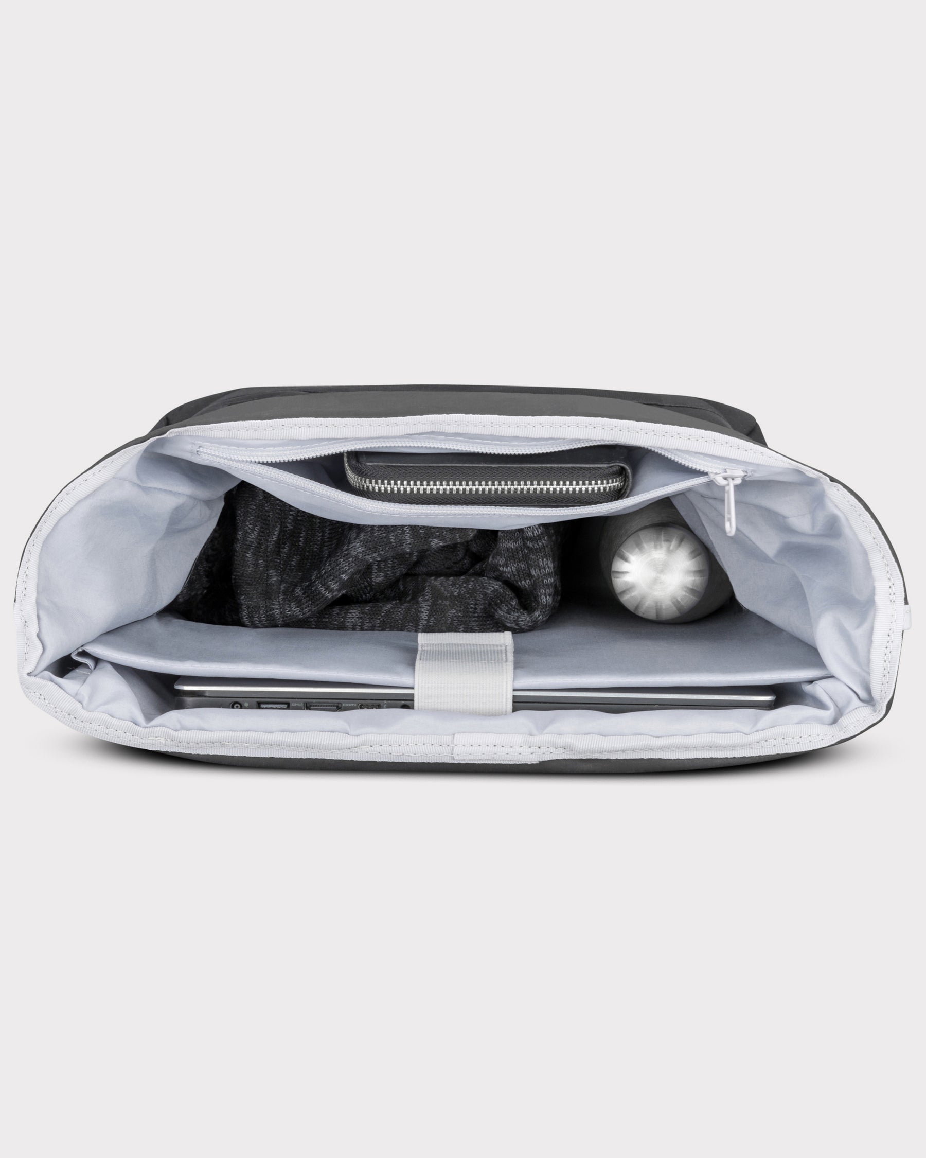 johnny-urban-rolltop-rucksack-robin-large-mit-16-zoll-laptopfach image 5