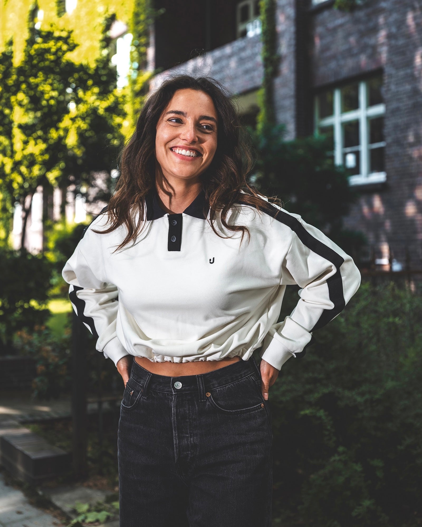 johnny-urban-cropped-shirt-kira-langarm-sweatshirt-damen image 3