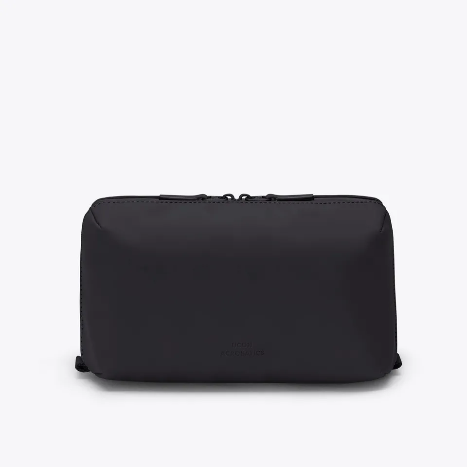 ucon-acrobatics-gosho-toiletry-bag-lotus-series-organizer image 1