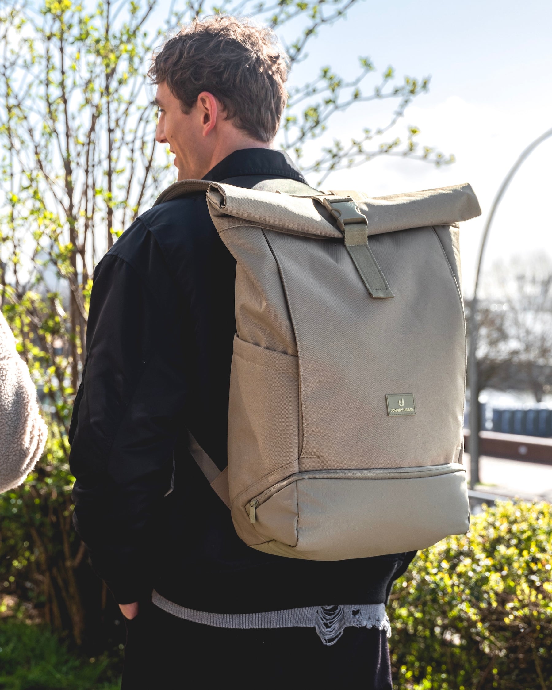 johnny-urban-allen-xl-rolltop-rucksack-16-zoll-office-reise image 2
