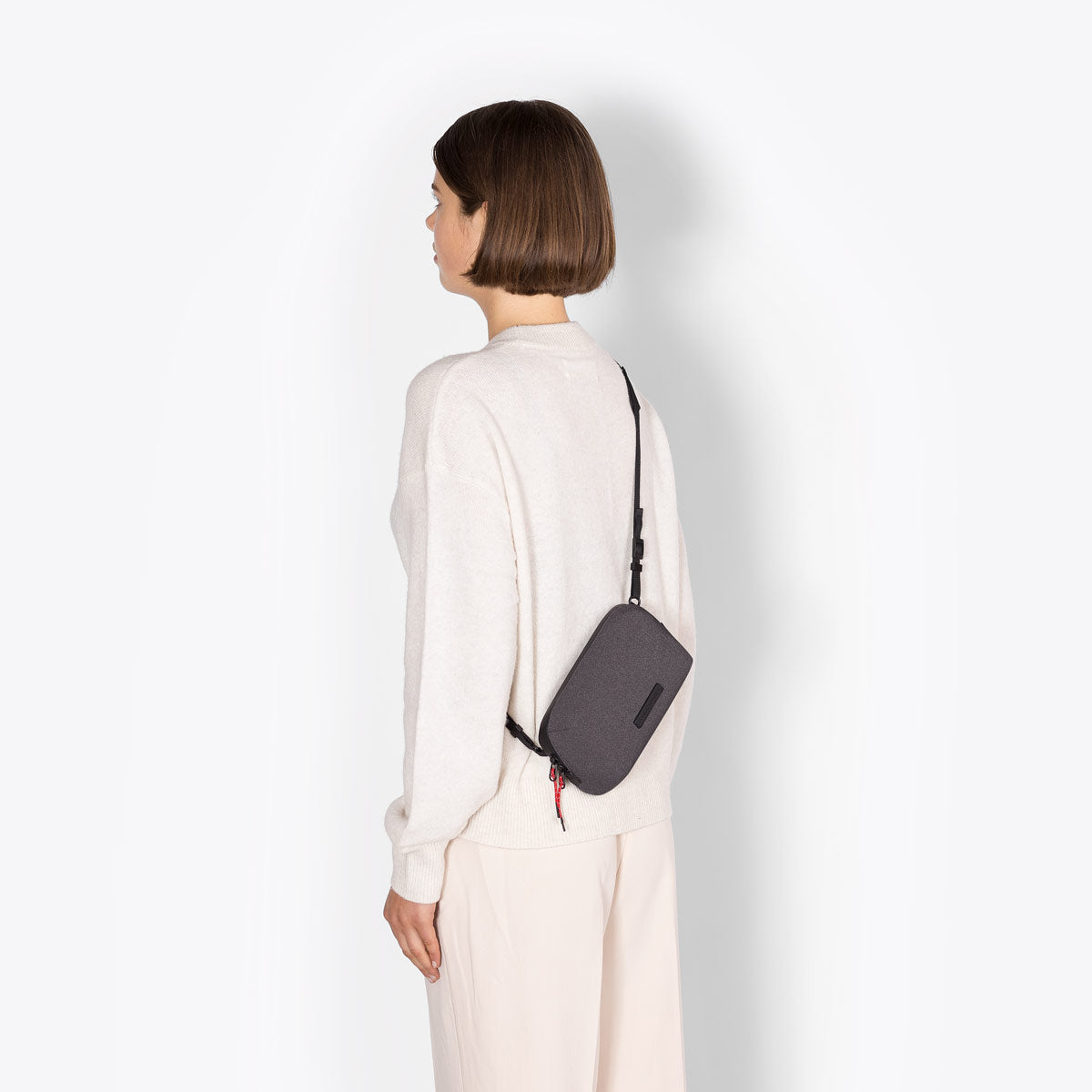 ucon-acrobatics-ando-crossbody-bag-reflective-tech image 4