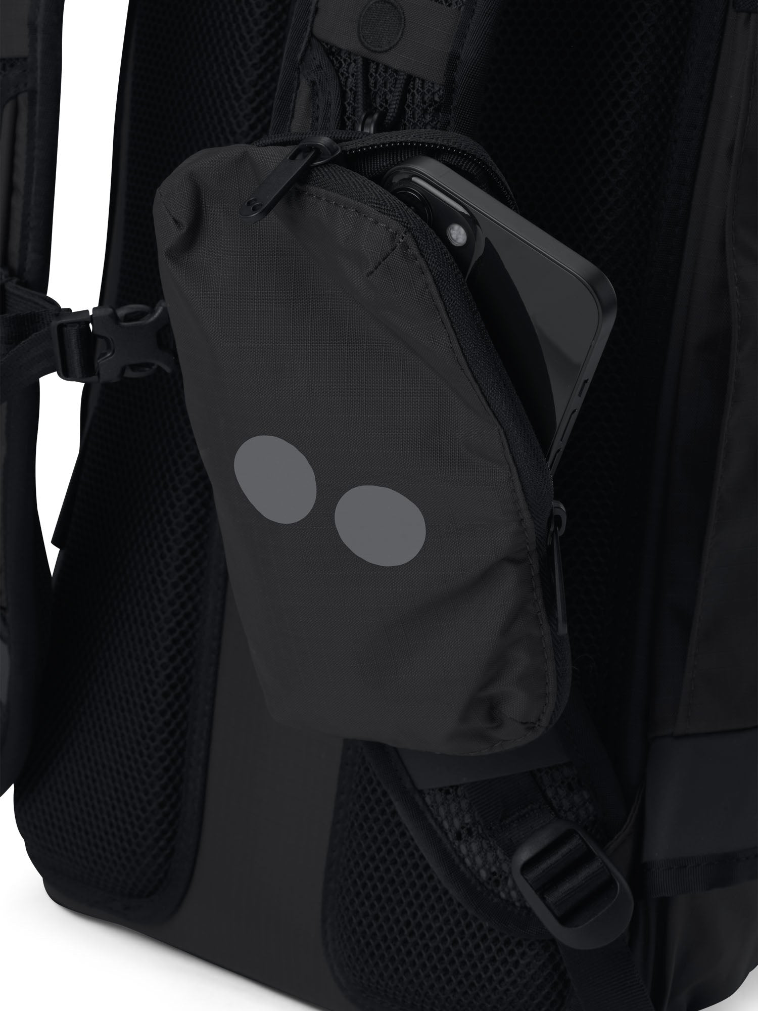 pinqponq-mobile-pouch-pure-black-handytasche image 2