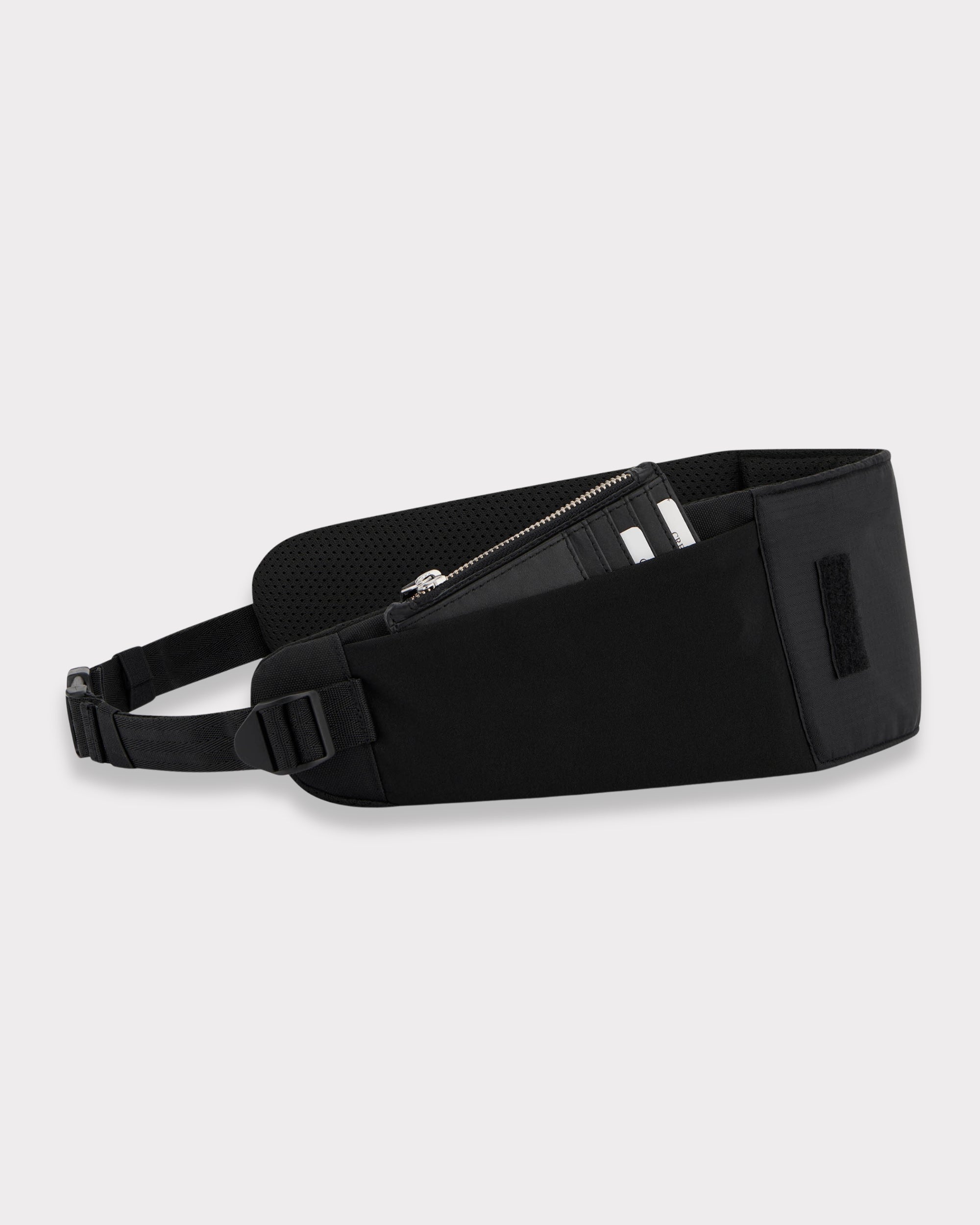 johnny-urban-h-ftgurt-taylor-f-r-allen-large-travel-kian-large-schwarz image 3