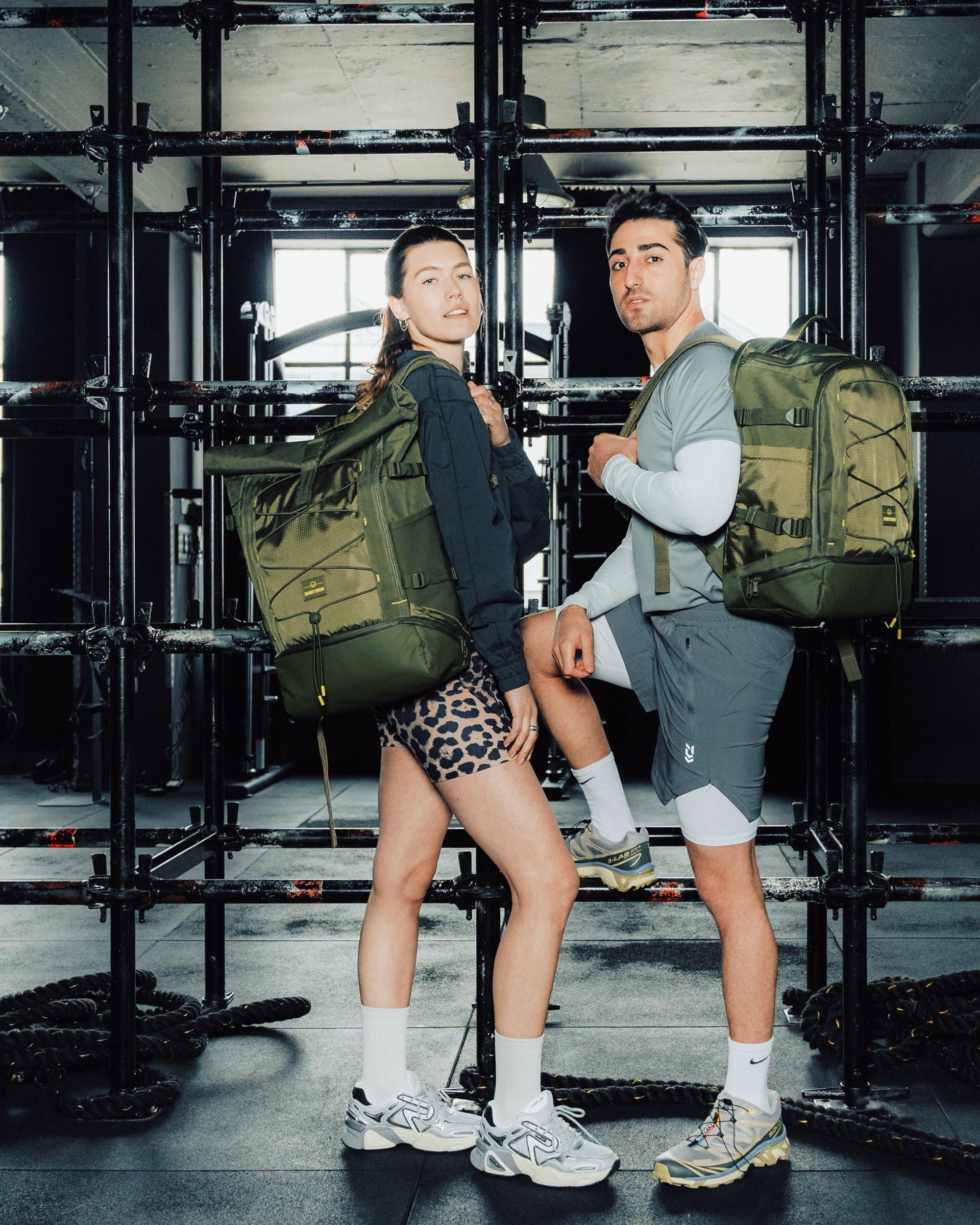 johnny-urban-rolltop-rucksack-allen-large-move-50x31x18-cm-f-r-16-zoll-laptop image 3