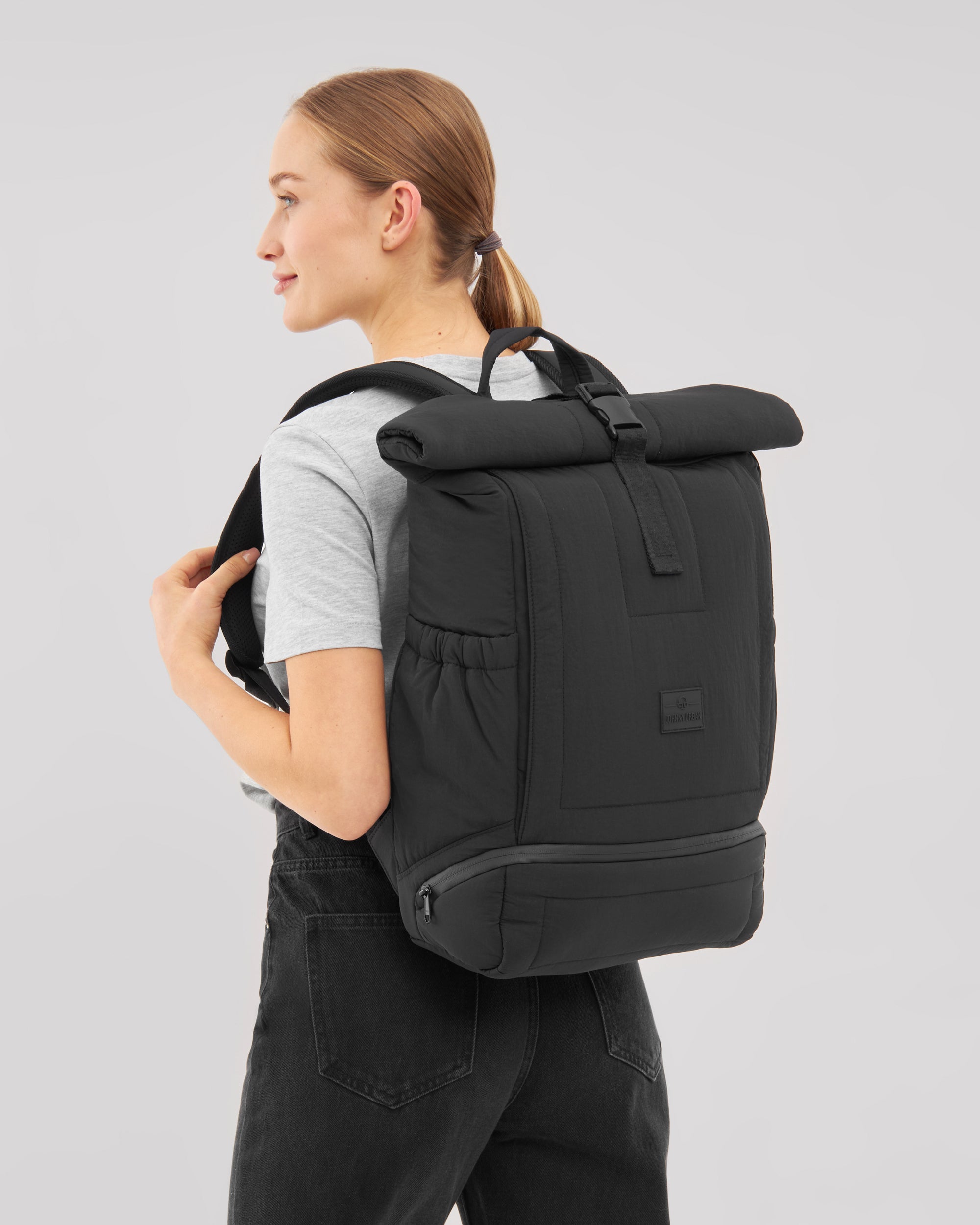 johnny-urban-rolltop-rucksack-kyle-gepufferter-laptop-rucksack-mit-schuhfach image 4
