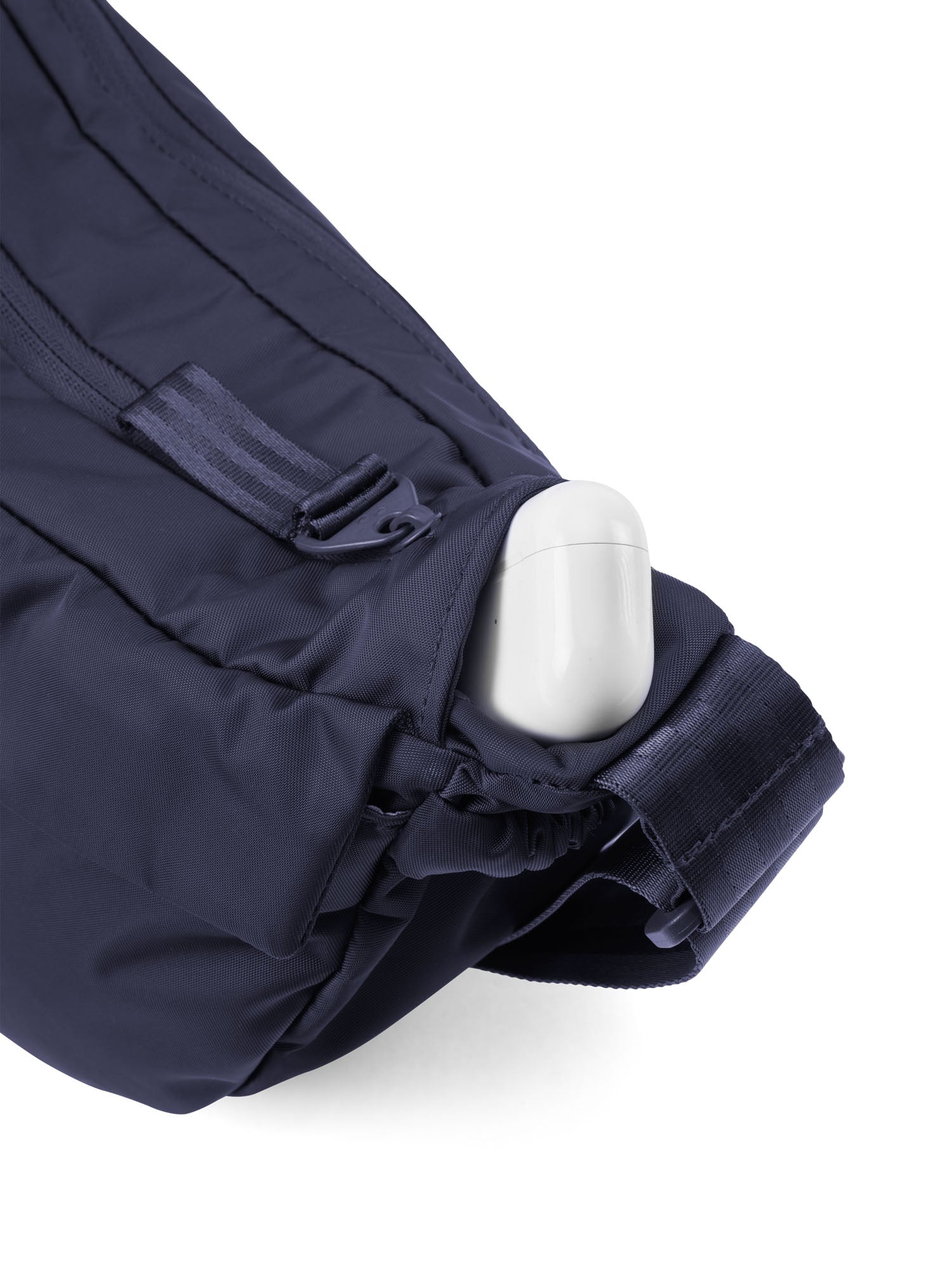 pinqponq-krumm-medium-banana-bag-7-5-l-glazed-dusk image 7