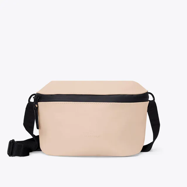 ucon-acrobatics-jona-crossbody-bag-lederalternative image 1