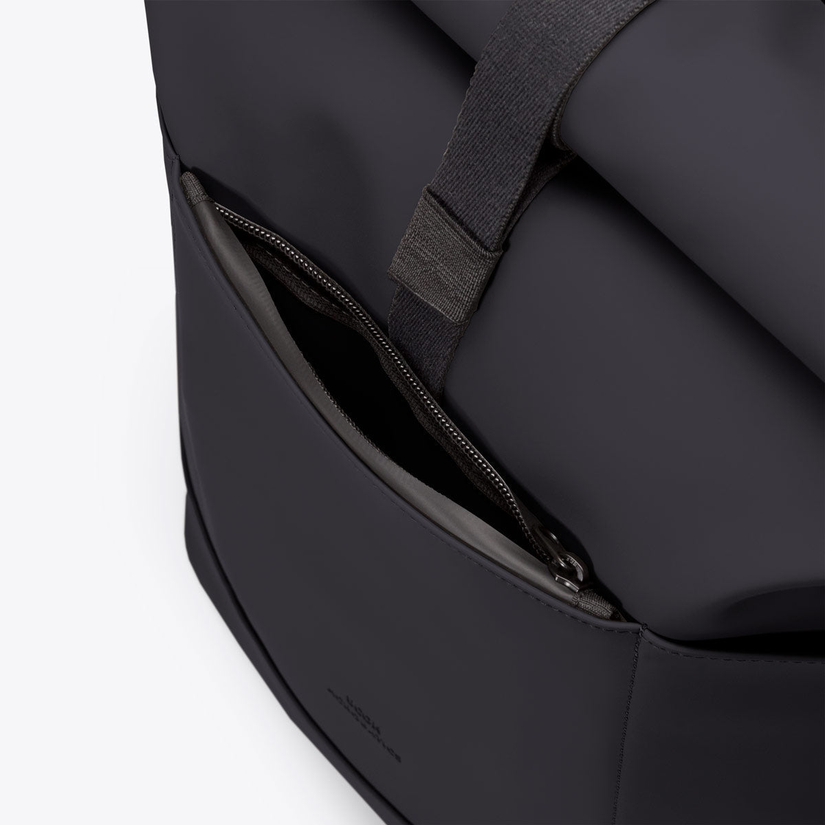 ucon-acrobatics-hajo-roll-top-pannier-backpack-commute-series-fahrradtaschen-ruc image 8