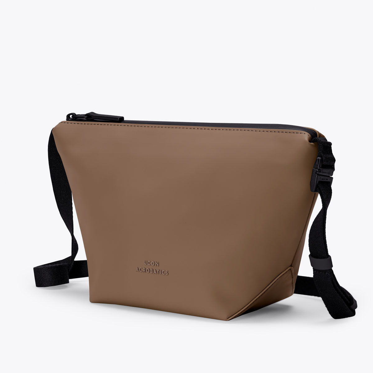 ucon-acrobatics-nola-shoulder-bag-lotus-series image 4