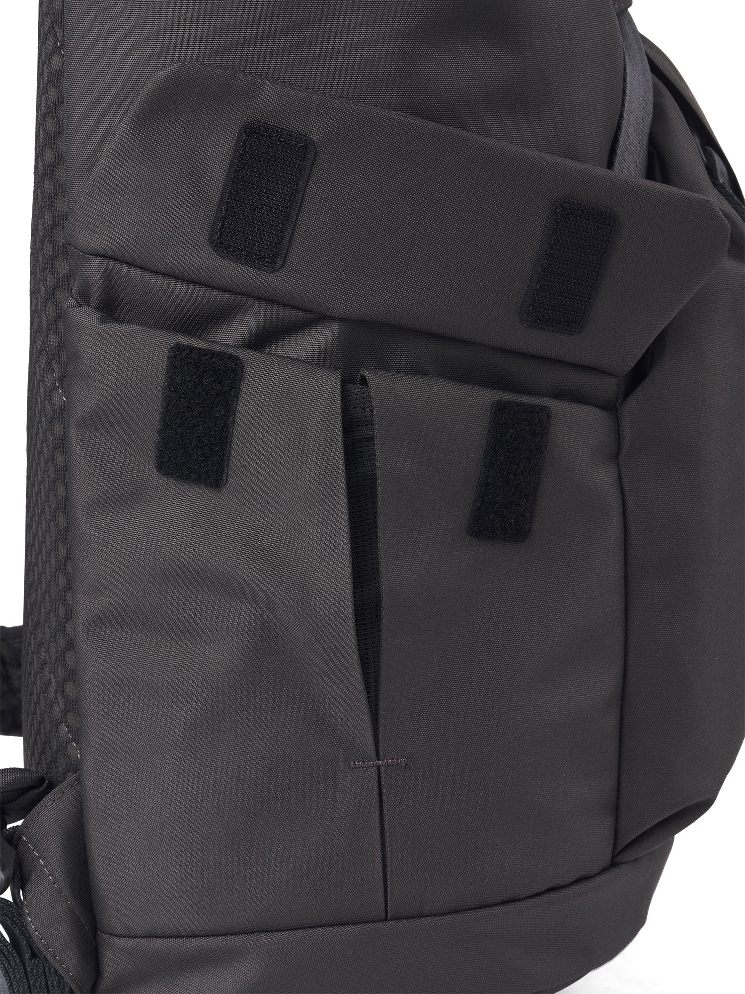pinqponq-kross-rolltop-rucksack-25l-deep-anthra image 7