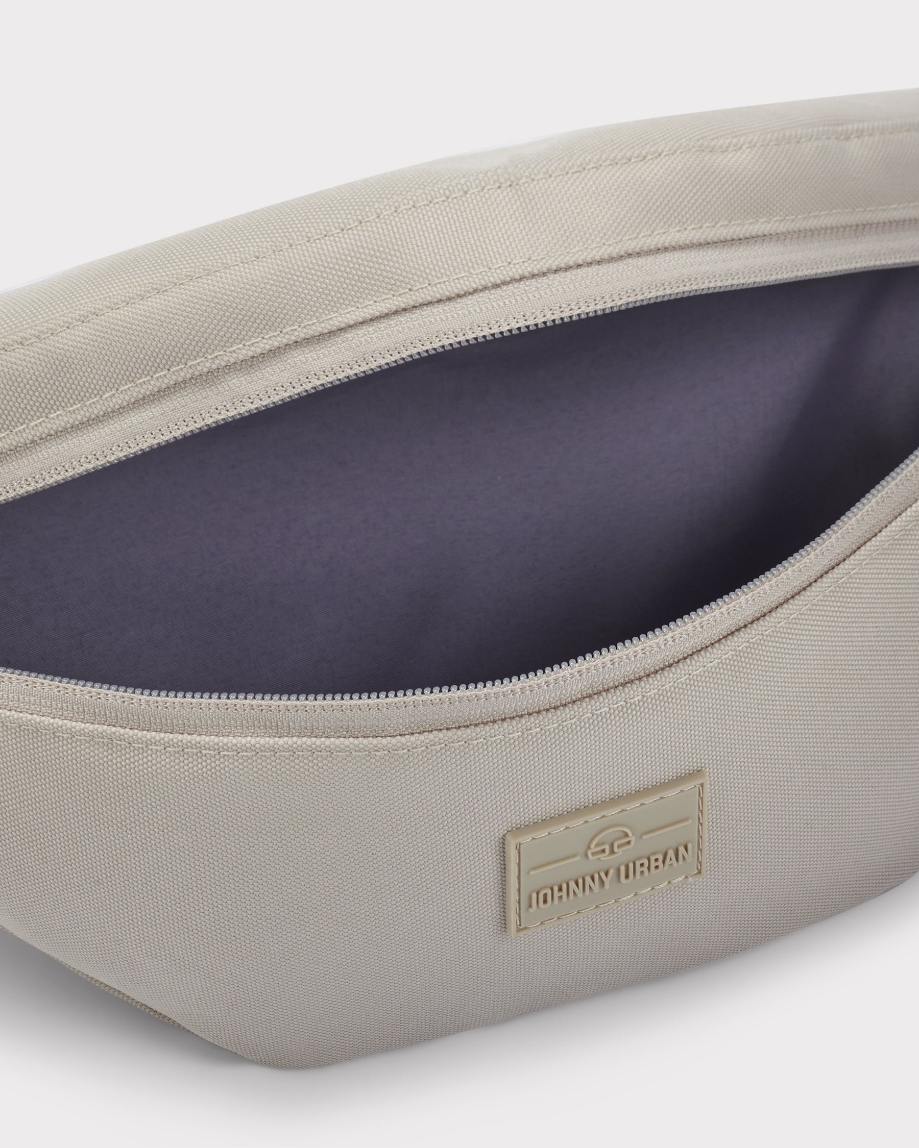 johnny-urban-bauchtasche-erik-large-wasserabweisende-hip-bag image 2