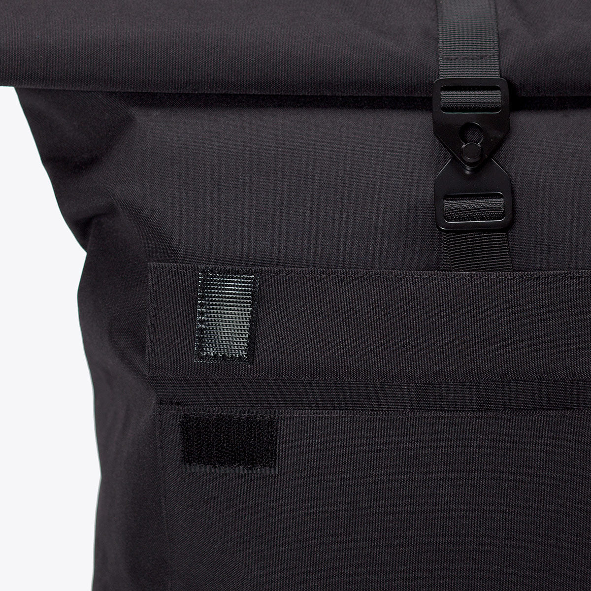 ucon-acrobatics-jasper-medium-rucksack-stealth-black-daypack image 7