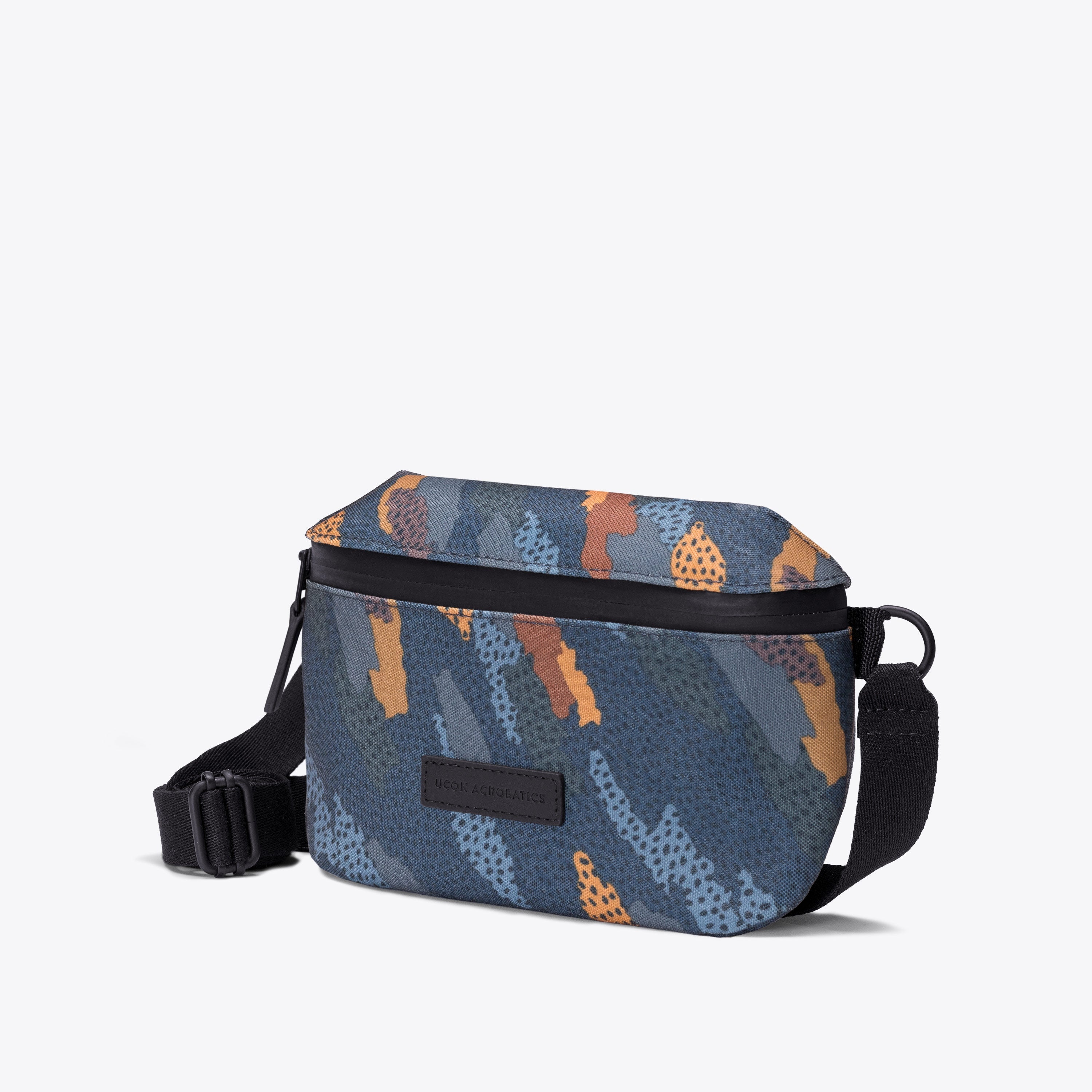ucon-acrobatics-jona-crossbody-bag-lotus-series-brava-fabrics-print-edition image 4