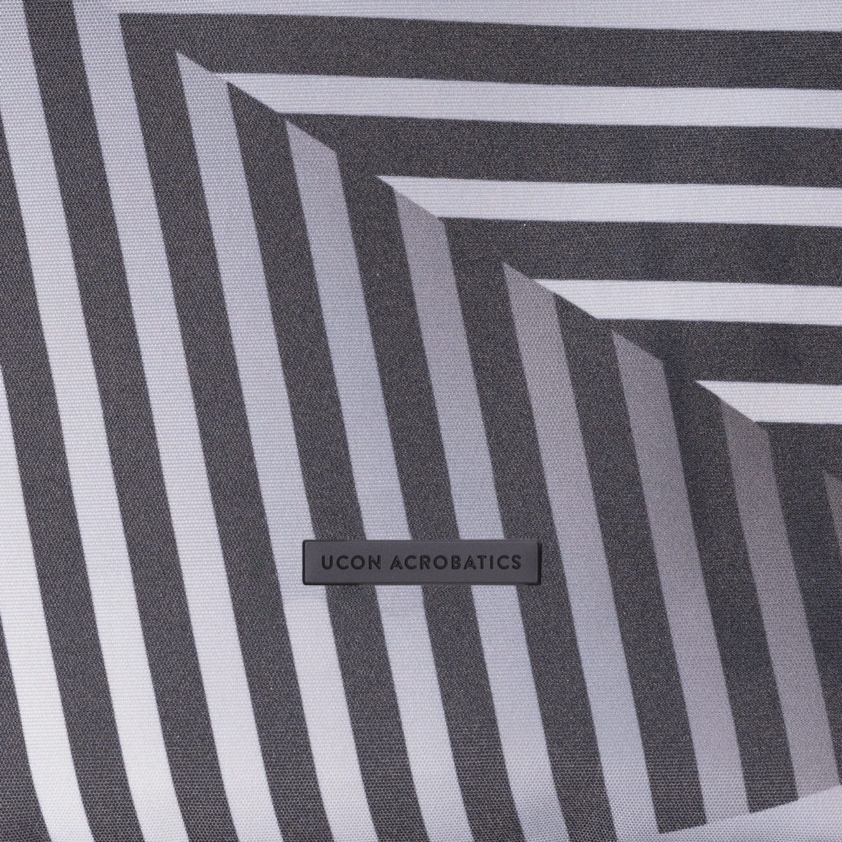 ucon-acrobatics-mion-flat-top-backpack-phantom-series-fons-hickmann-reflective image 7