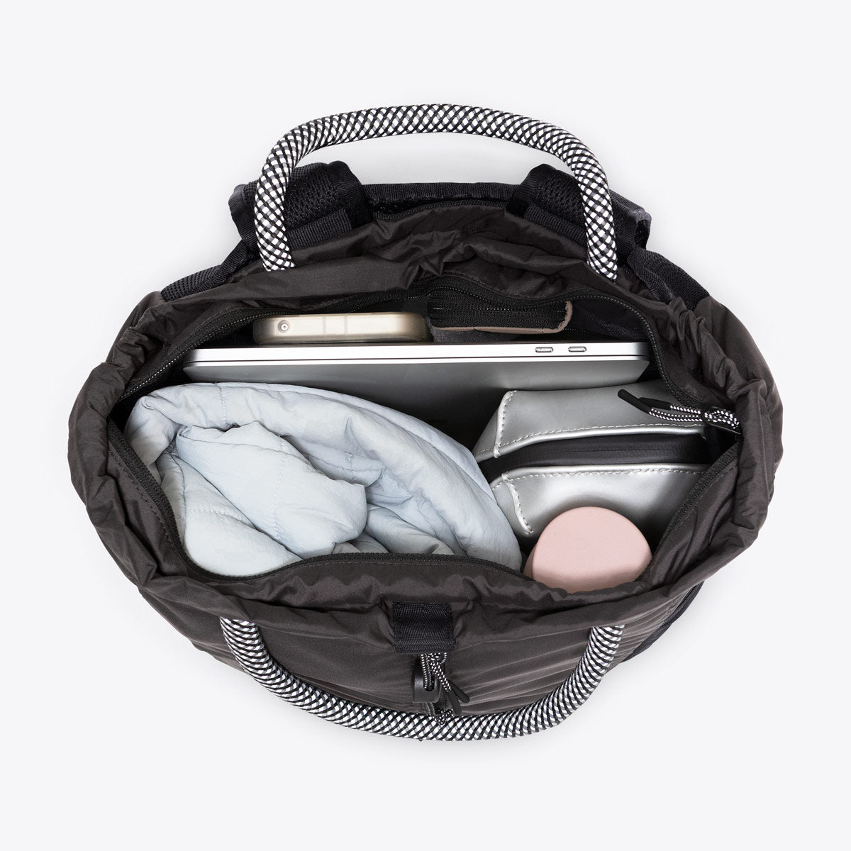 ucon-acrobatics-tristan-packable-rucksack image 4