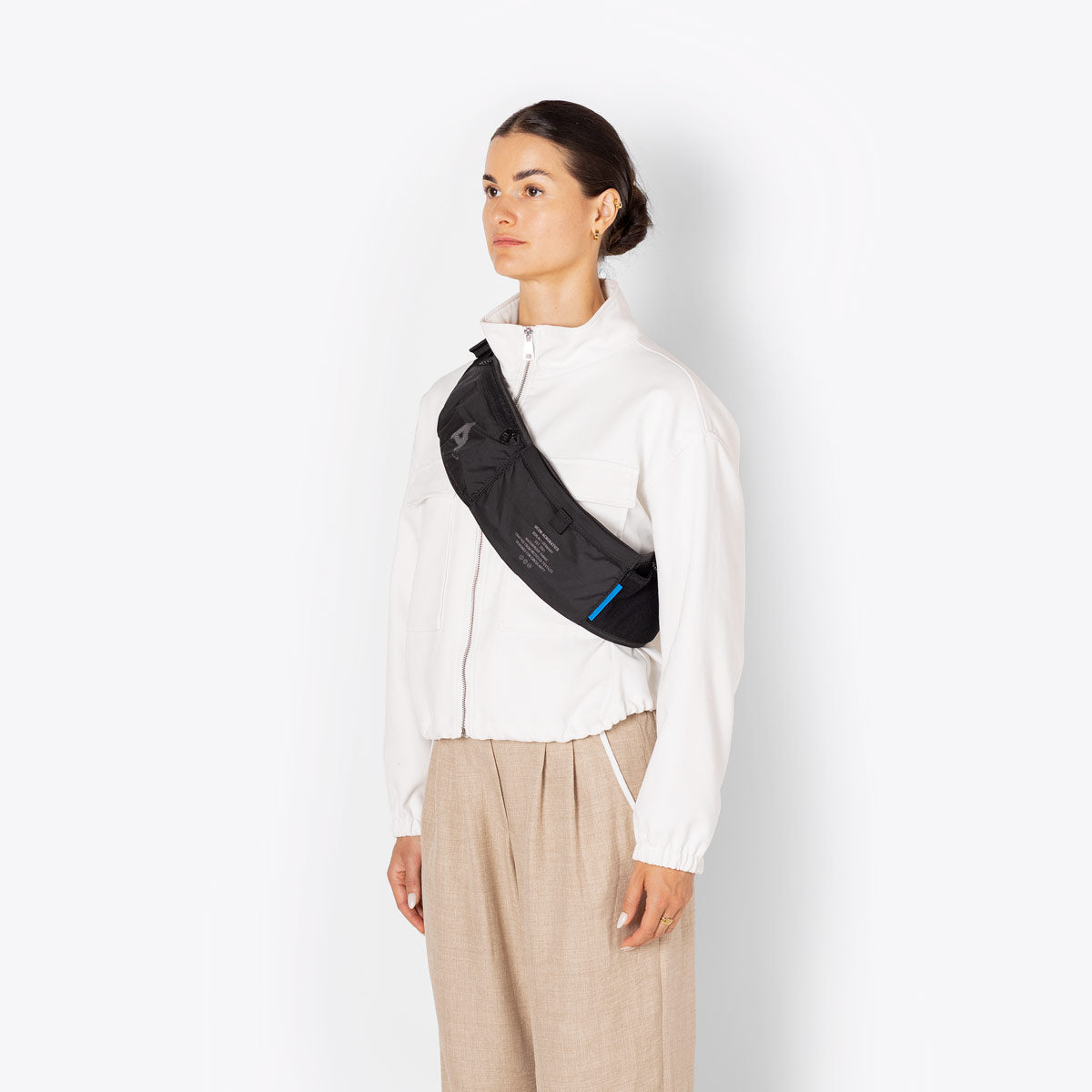 ucon-acrobatics-alrik-belt-bag-air-series-crossbody image 4